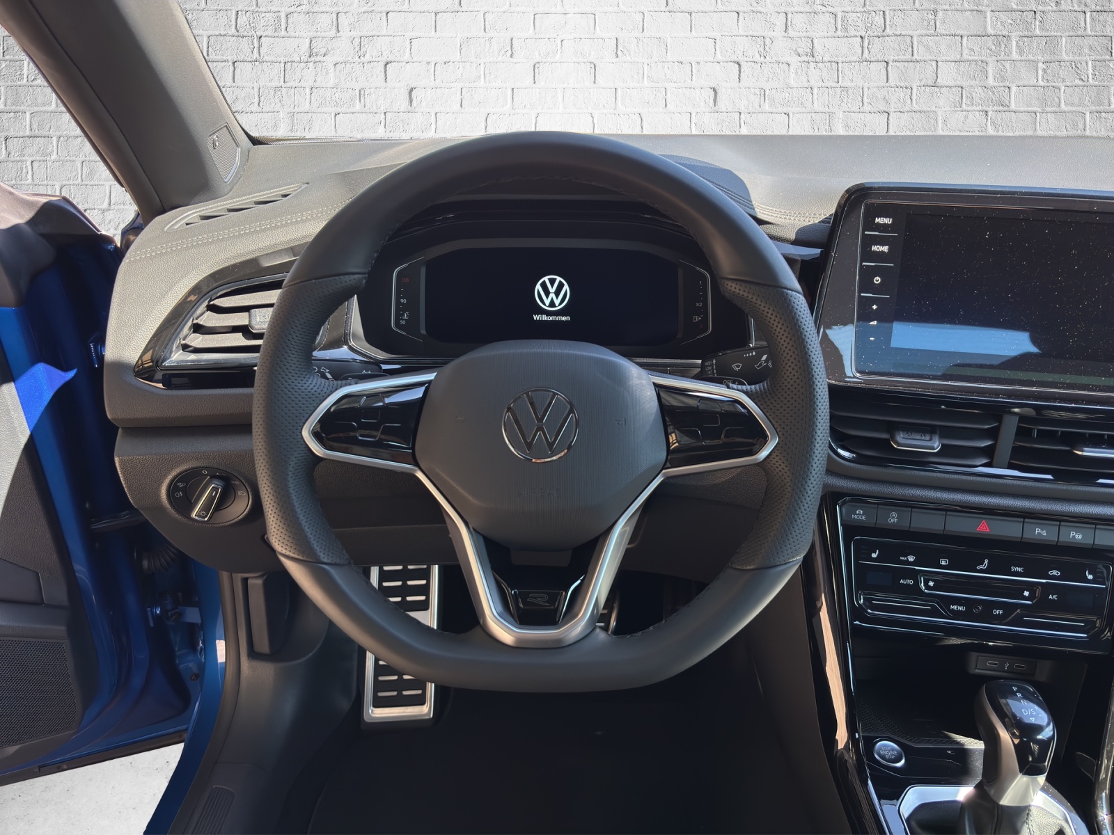 VW T-Roc Cabriolet 1.5 TSI EVO R-Line DSG-image-10