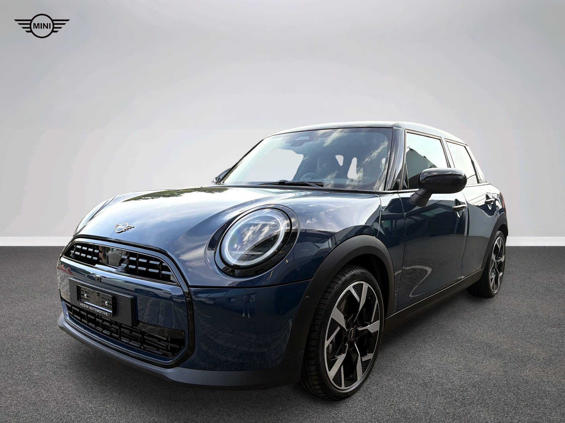 MINI Cooper 5 door C-image-0