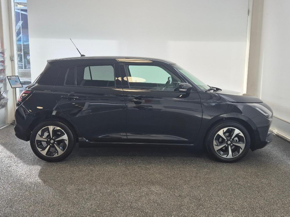 SUZUKI Swift 1.2 Compact Top Hybrid-image-3