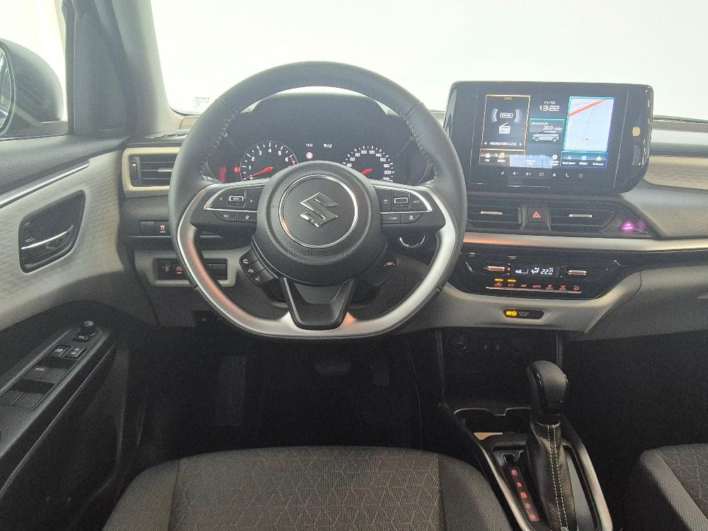 SUZUKI Swift 1.2 Compact Top Hybrid-image-10