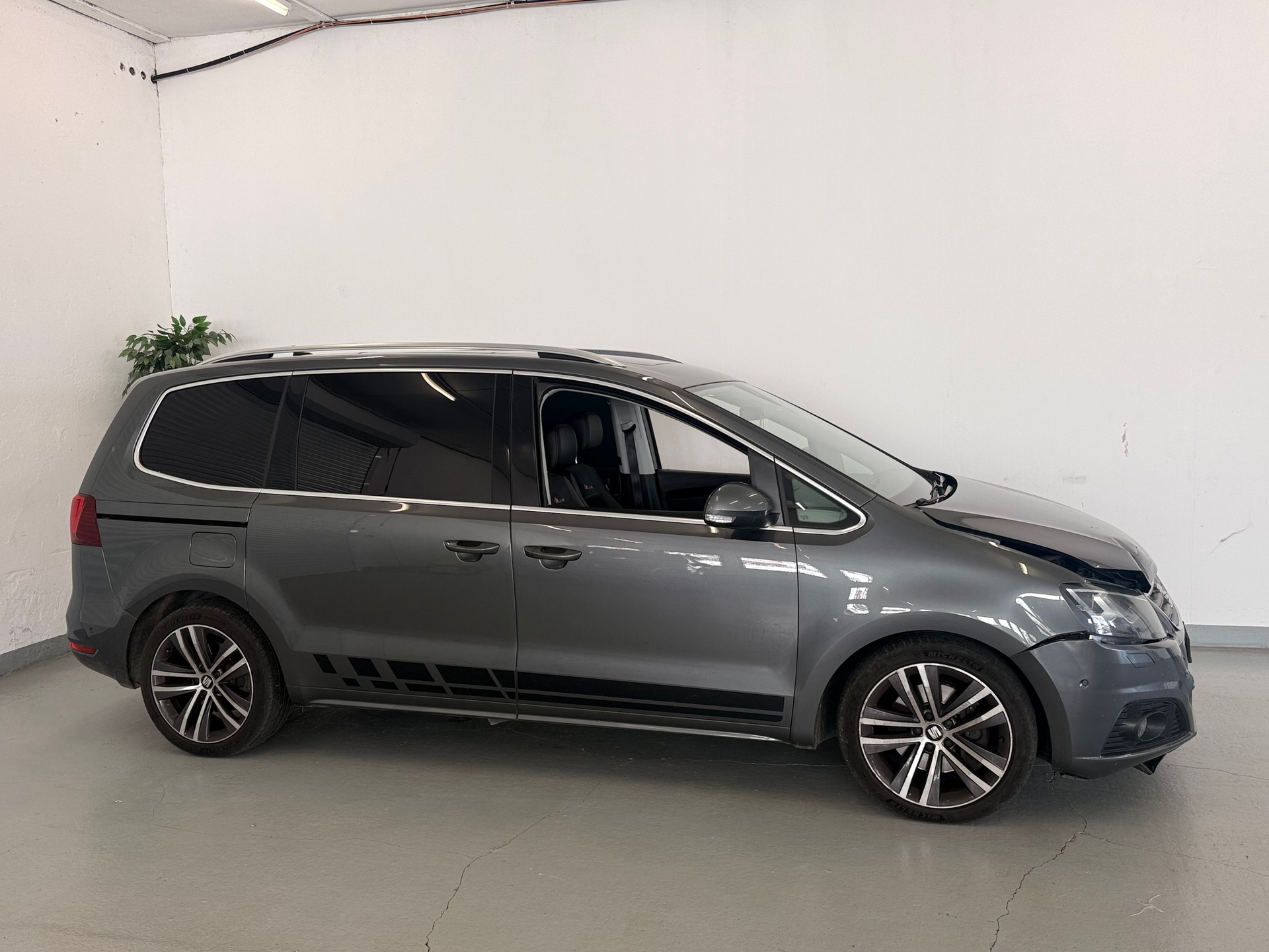 SEAT Alhambra 2.0 TSI FR Line DSG-image-2