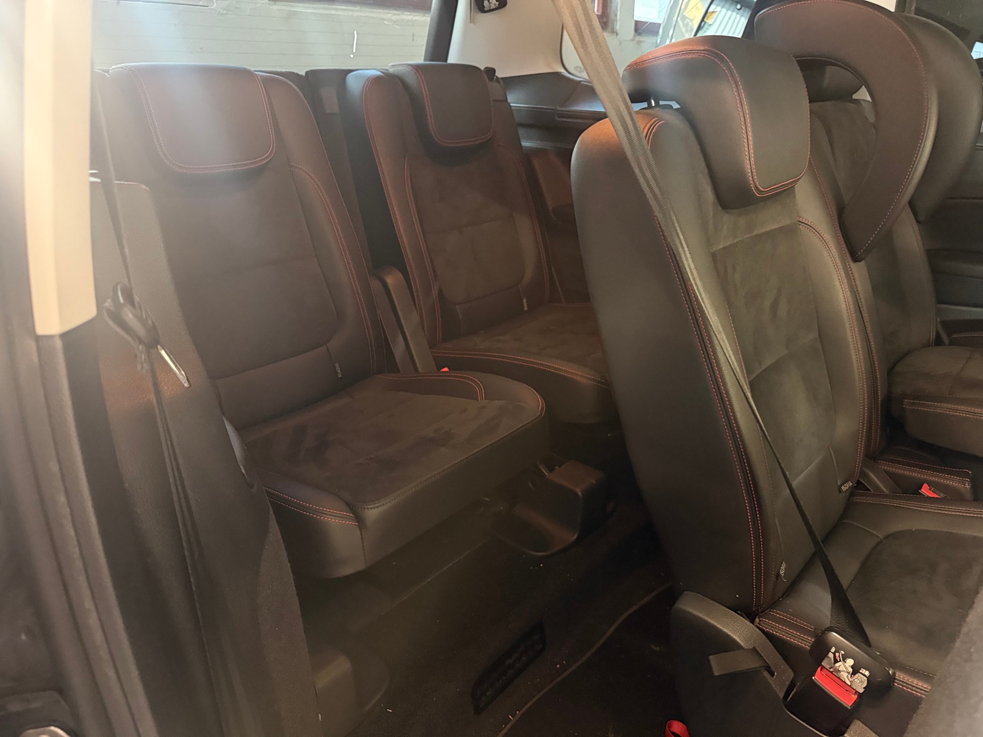SEAT Alhambra 2.0 TSI FR Line DSG-image-12