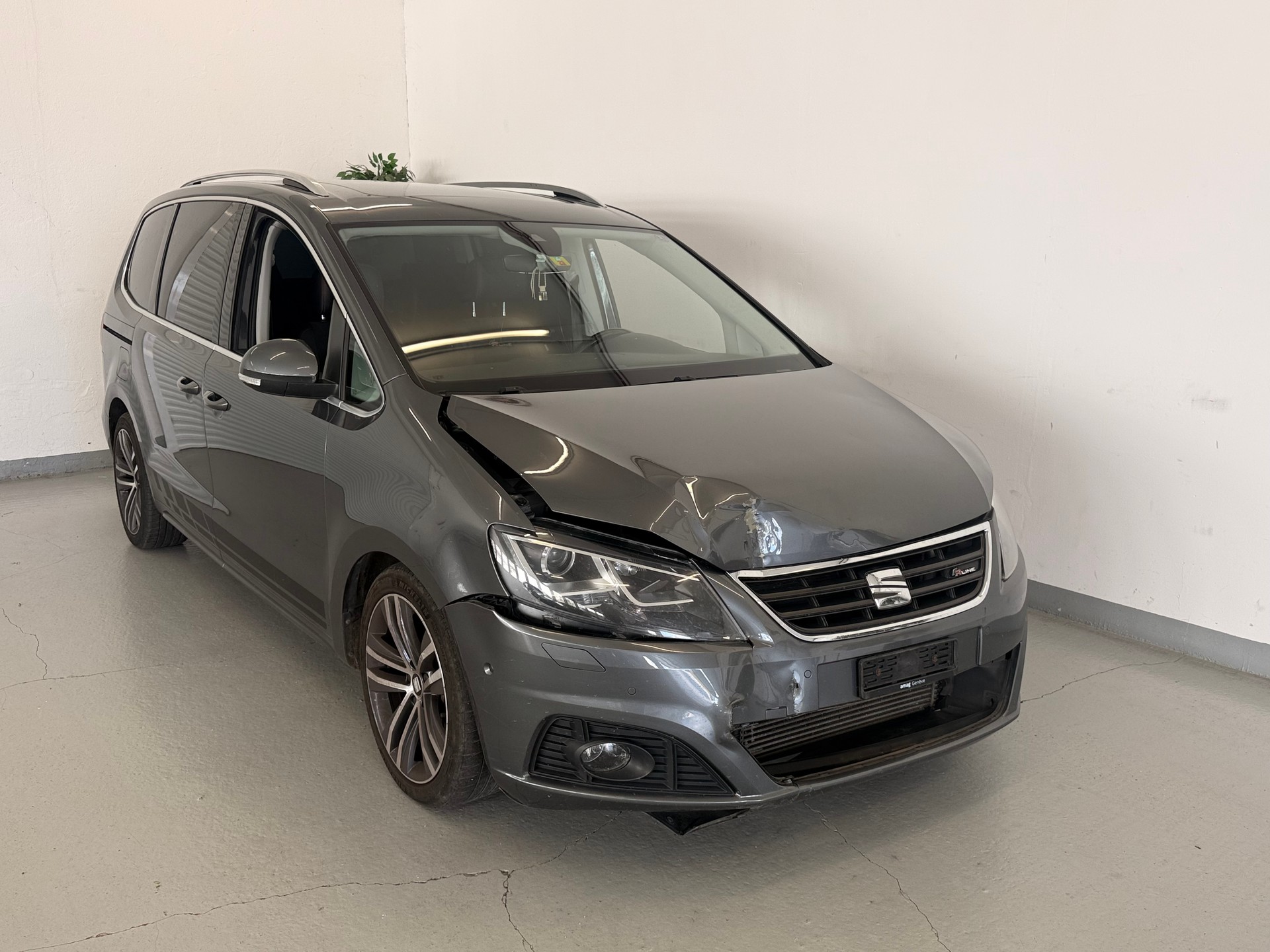 SEAT Alhambra 2.0 TSI FR Line DSG