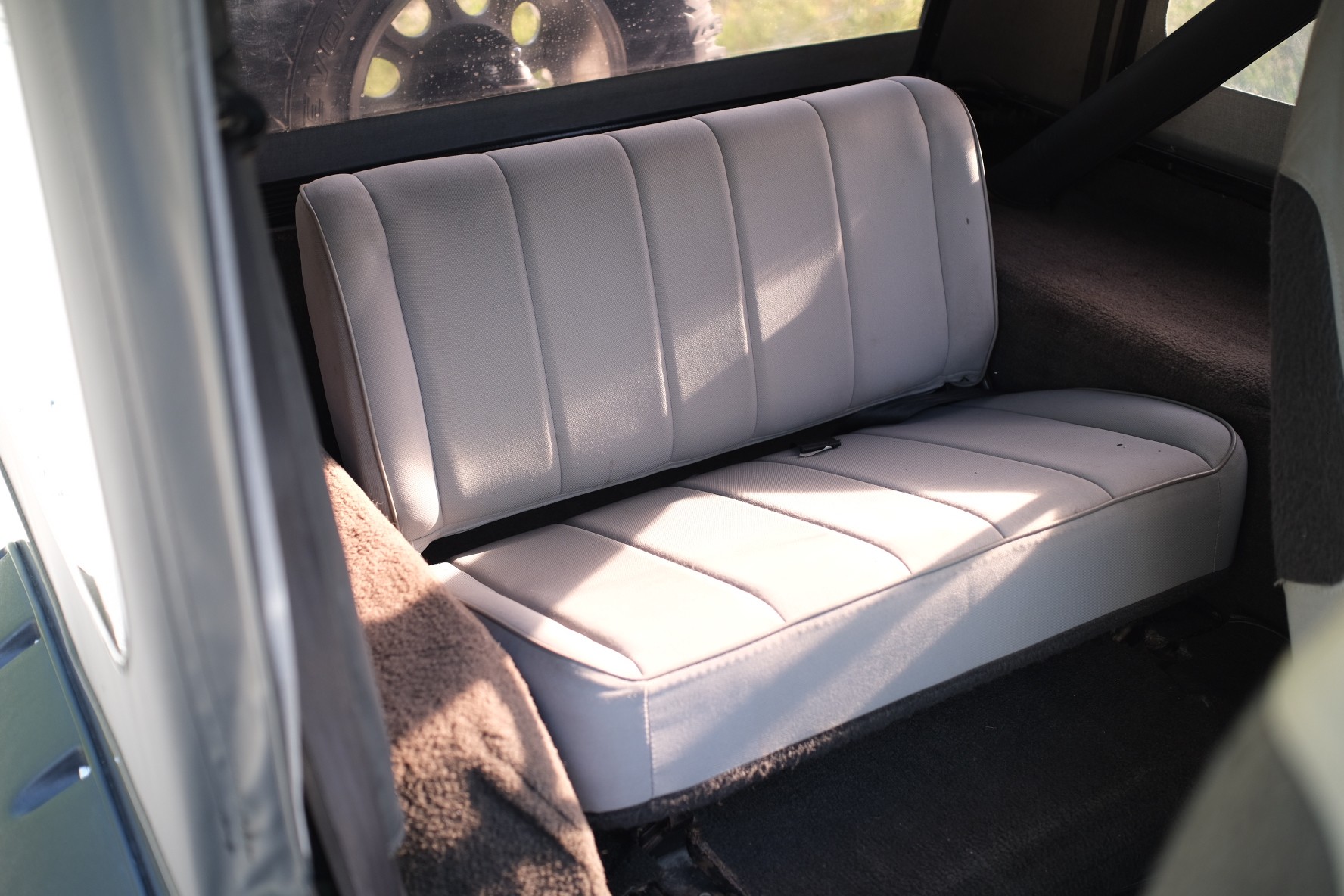 JEEP 4.0 Laredo-image-3