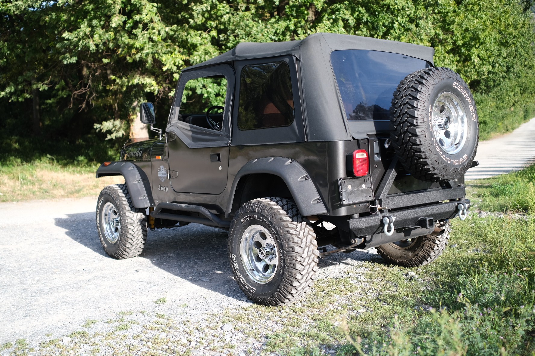 JEEP 4.0 Laredo-image-5