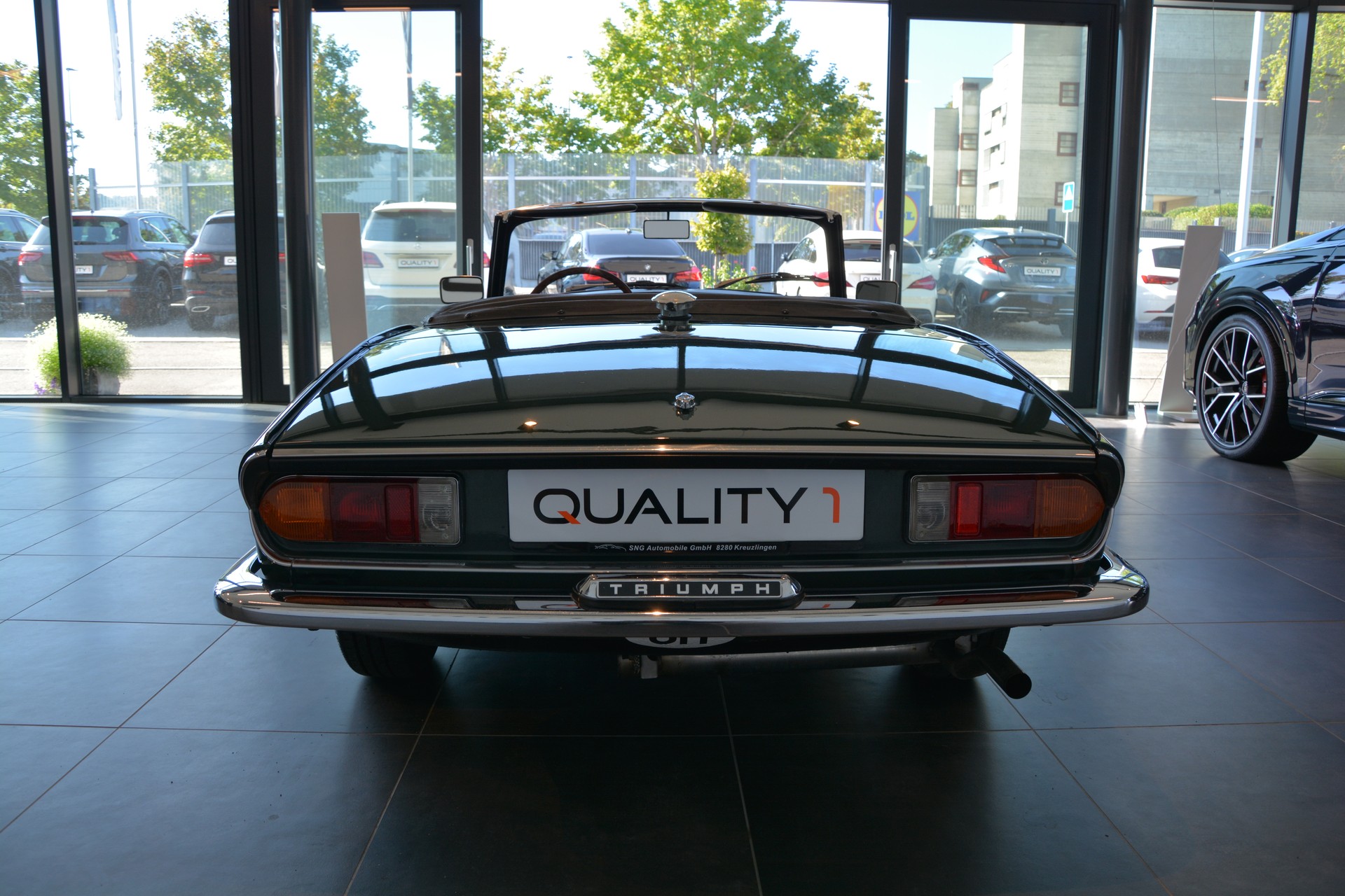 TRIUMPH Spitfire IV-image-4