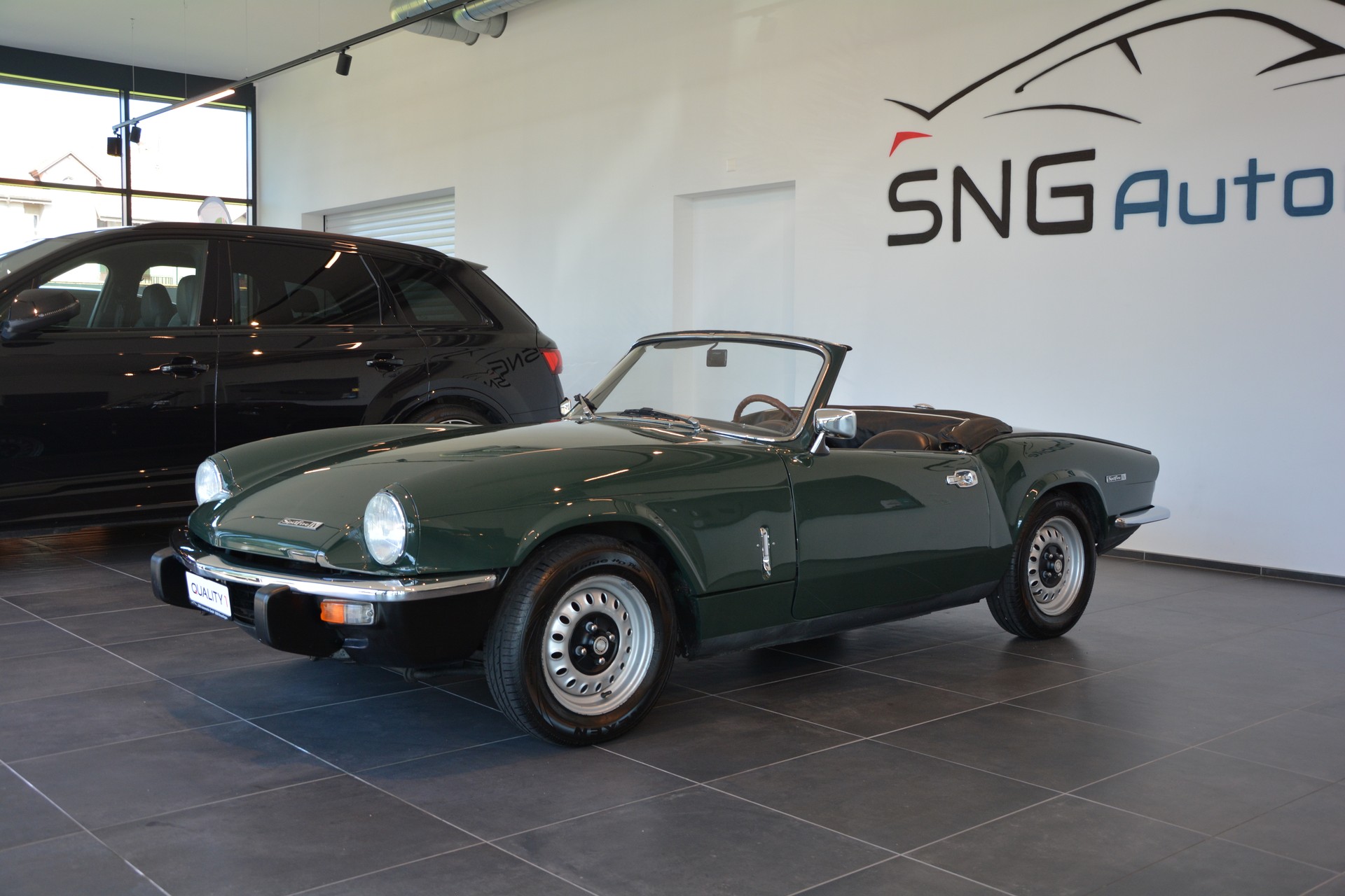 TRIUMPH Spitfire IV-image-1