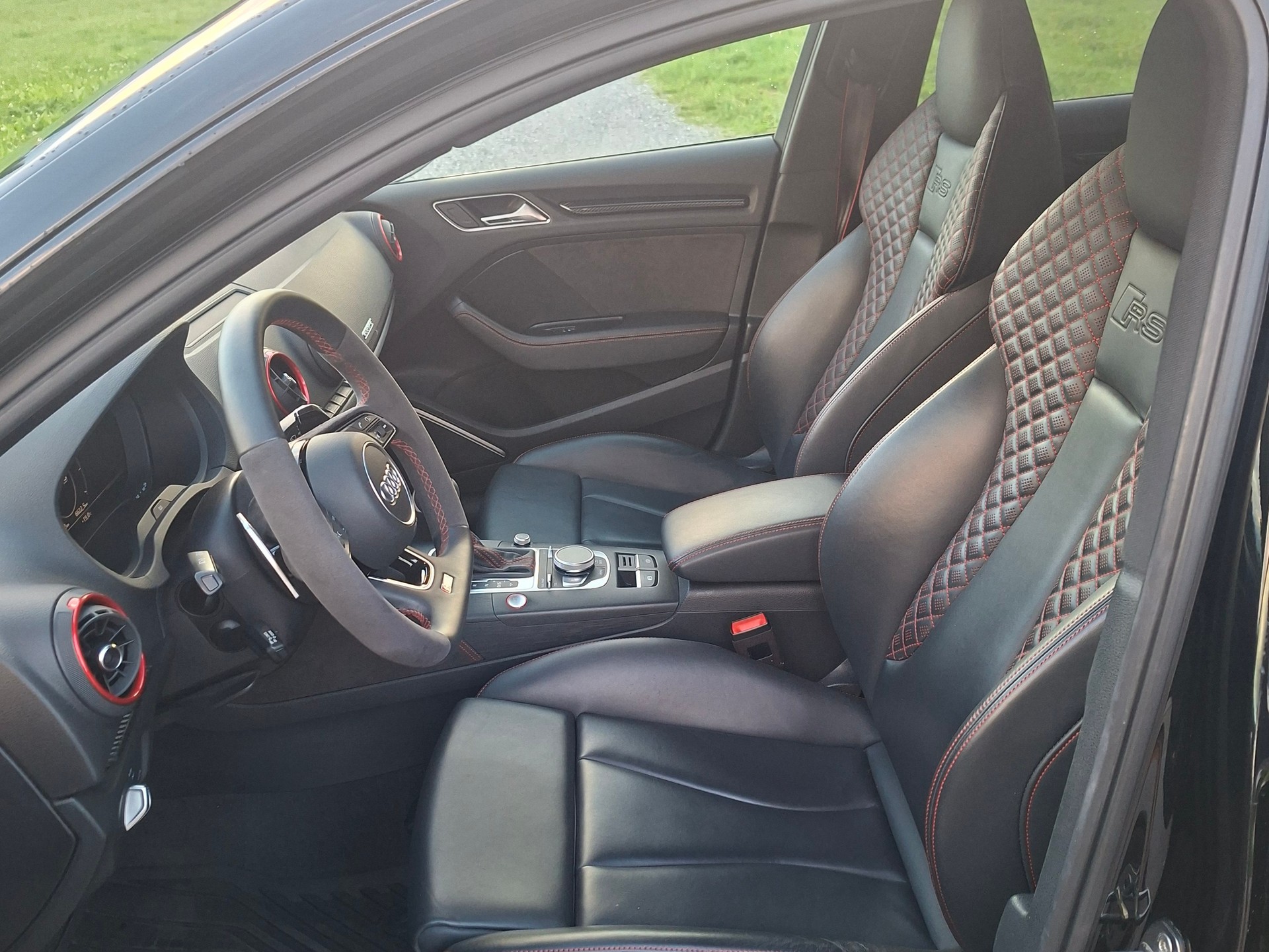 AUDI RS3 Sportback 2.5 TSI quattro S-tronic ABT orginal ohne OPF Facelift-image-6