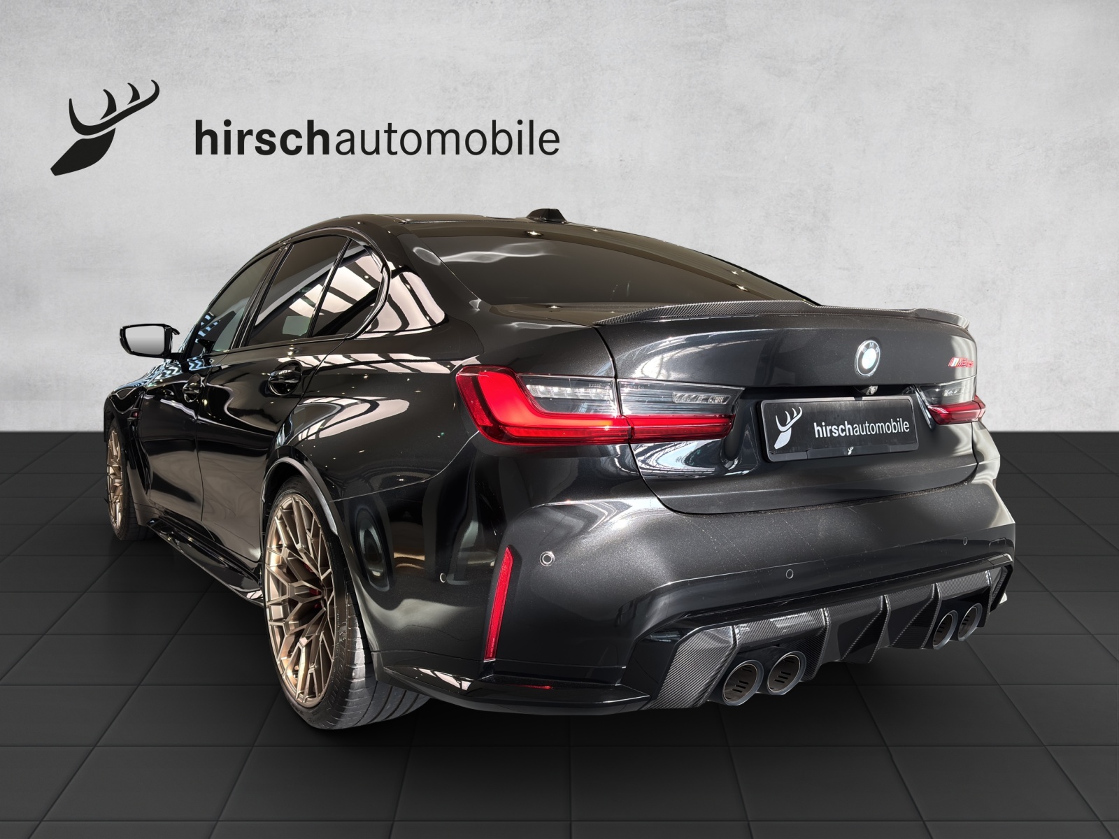 BMW M3 CS xDrive Competition-image-9