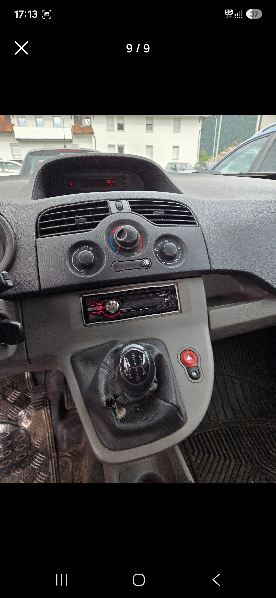 RENAULT Kangoo 1.5 dCi-image-6