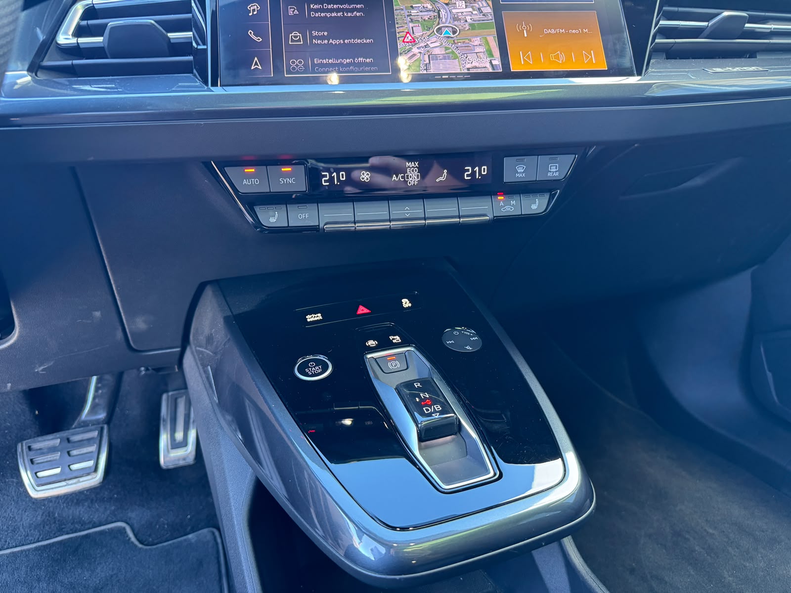 AUDI Q4 Sportback e-tron 45 Edition Swiss Ski quattro mit Black Edition & S-line Packet-image-19