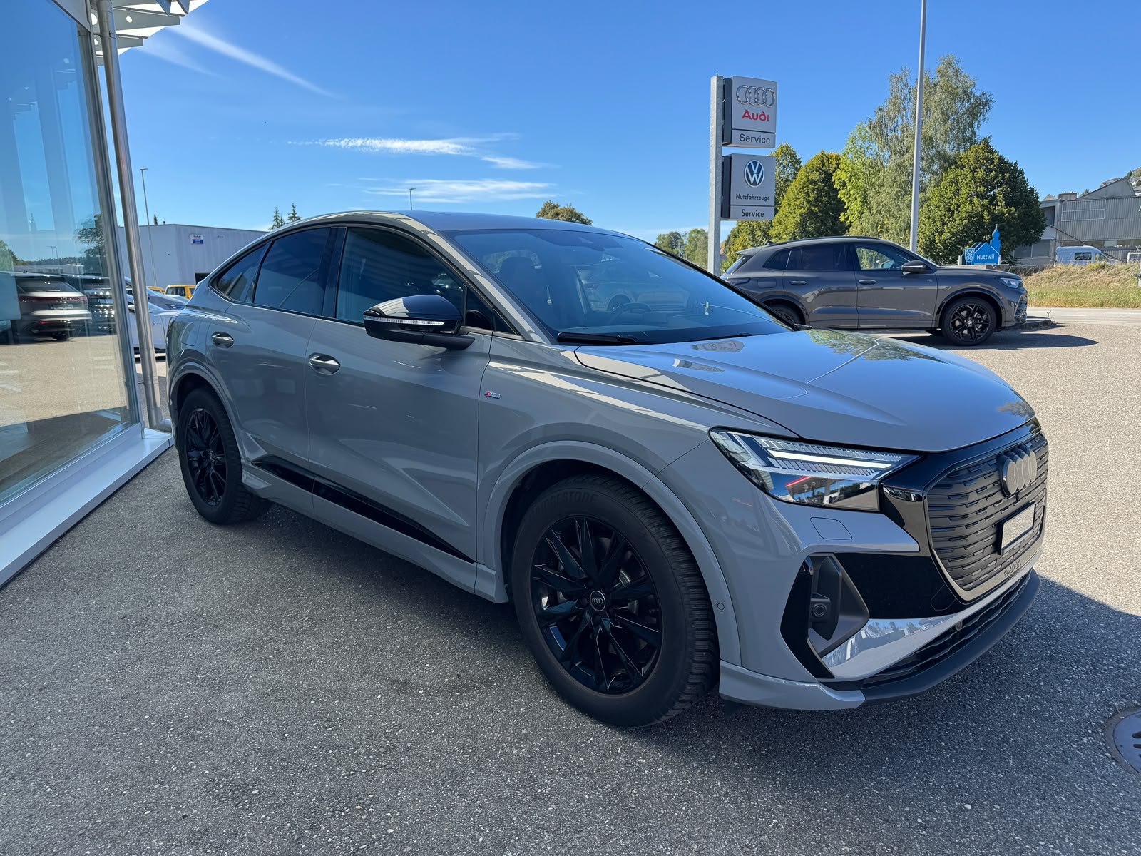 AUDI Q4 Sportback e-tron 45 Edition Swiss Ski quattro mit Black Edition & S-line Packet-image-8