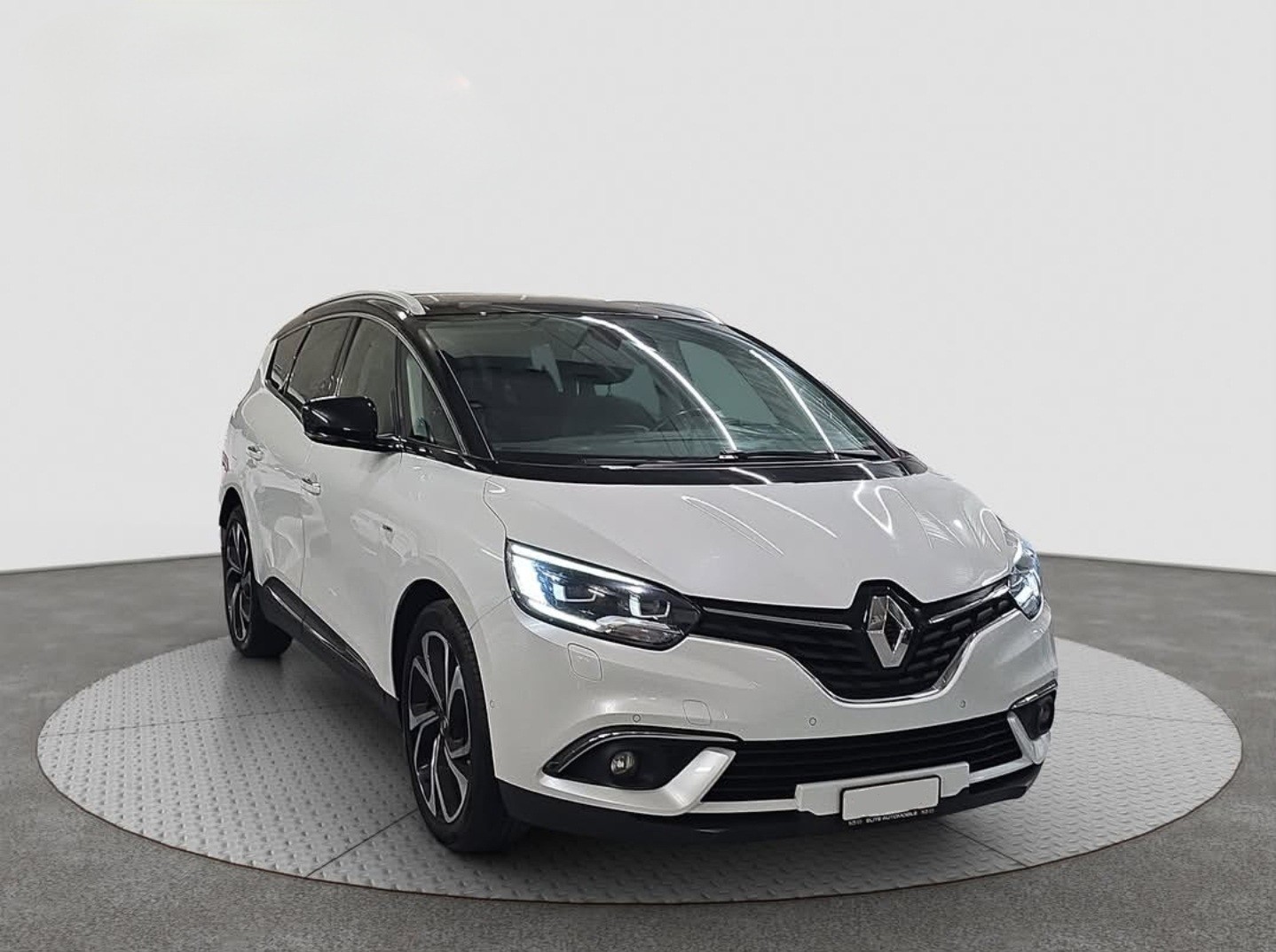RENAULT 1.6 dCi 160 Bose EDC 7-Sitzer mit Garantie-image-2