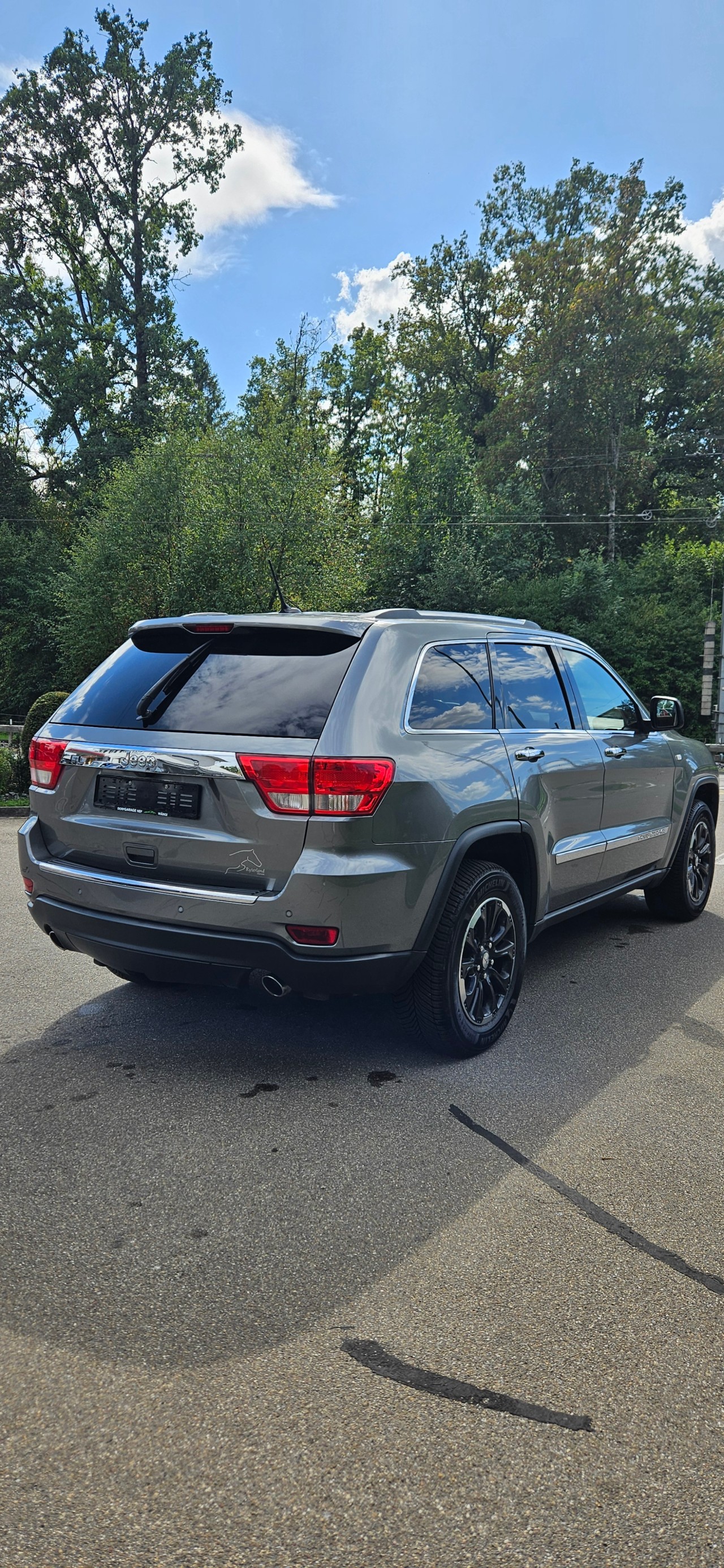 JEEP Grand Cherokee 3.0 CRD Overland Automatic-image-5