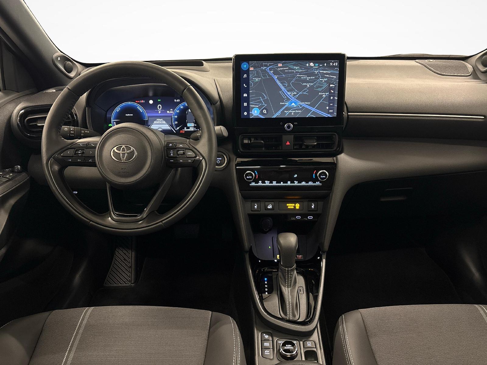 TOYOTA Yaris Cross 1.5 VVT-i HSD Premium AWD-i-image-8