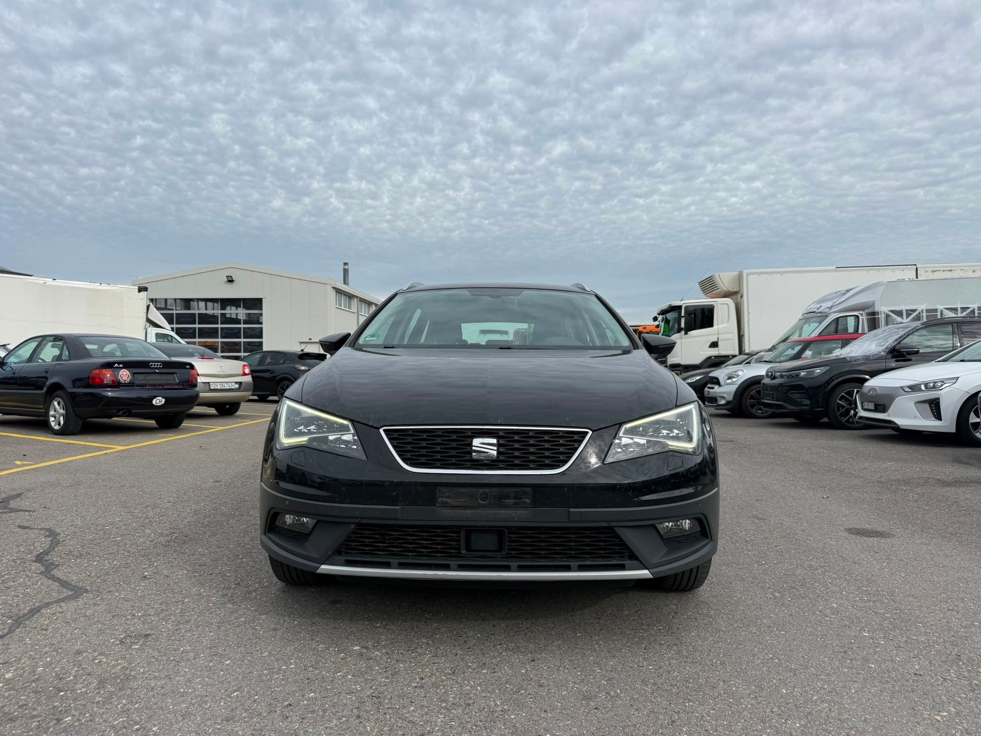 SEAT Leon ST 2.0 TDI X-Perience 4Drive DSG-image-0