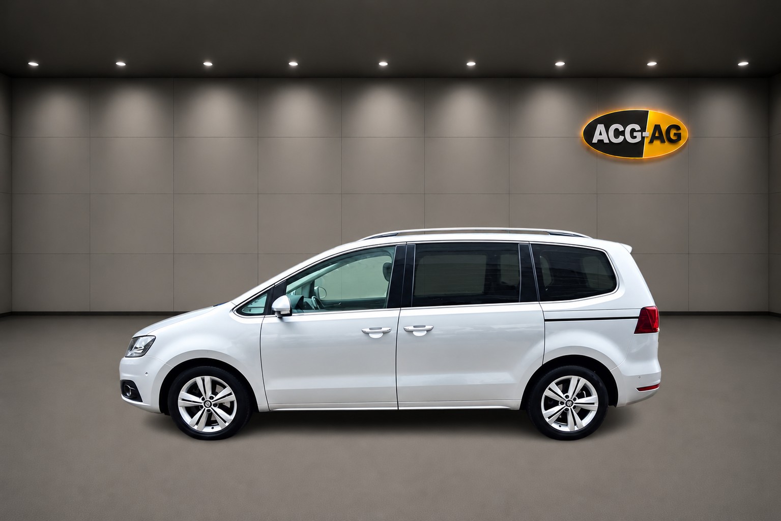 SEAT Alhambra 2.0 TDI DSG Style ** 7-Plätzer ** Gr-Navi ** RF-Kamera ** Totwinkel-Assistent ** Anh-Kupplung ** Frisch Ab MFK **-image-5