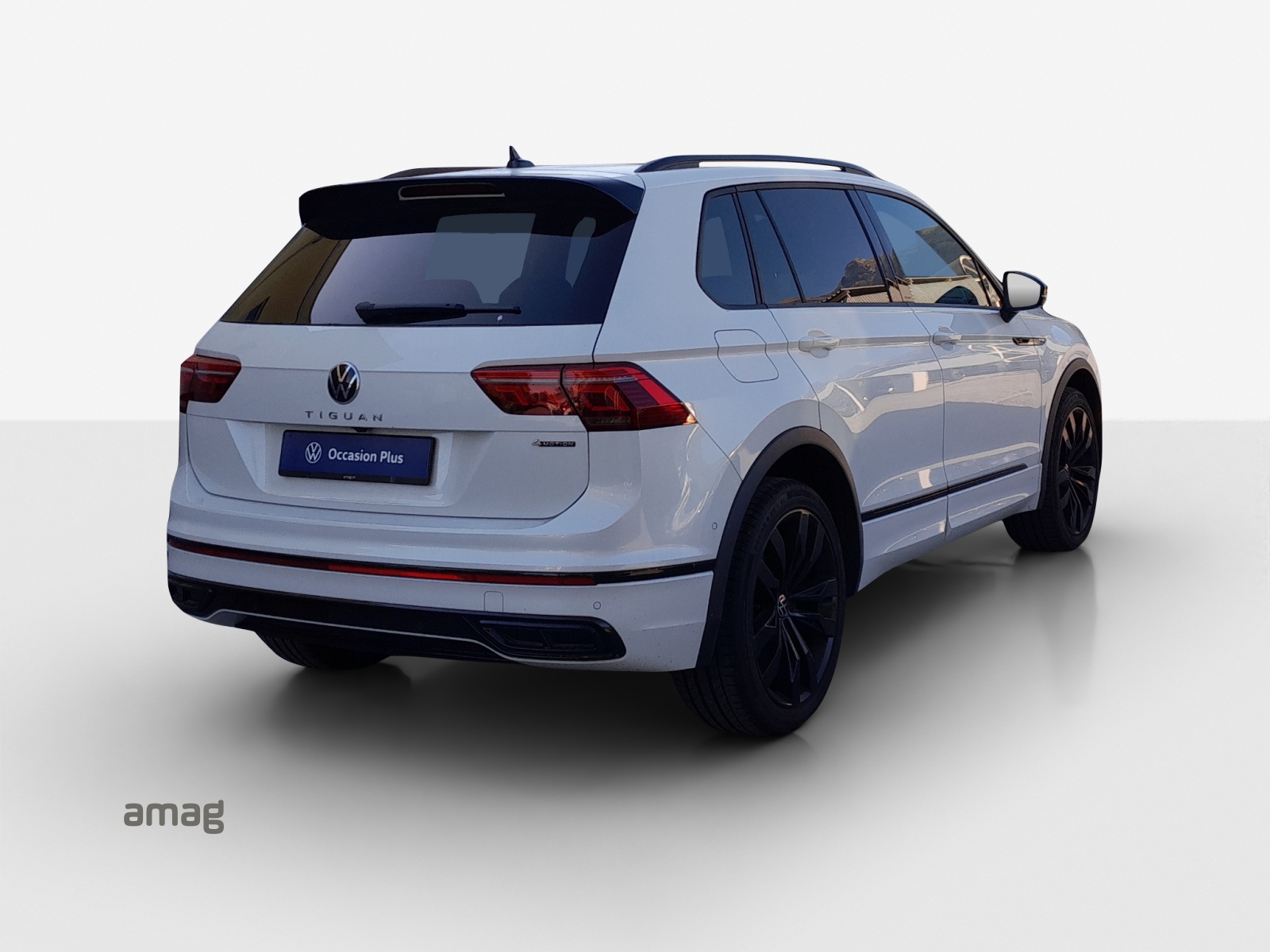 VW Tiguan 2.0 TDI SCR R-Line 4Motion DSG-image-3