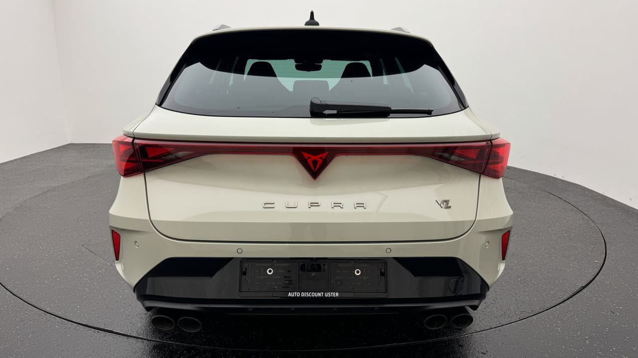 CUPRA LEON ST 2.0 TSI VZ DSG 4Drive-image-3