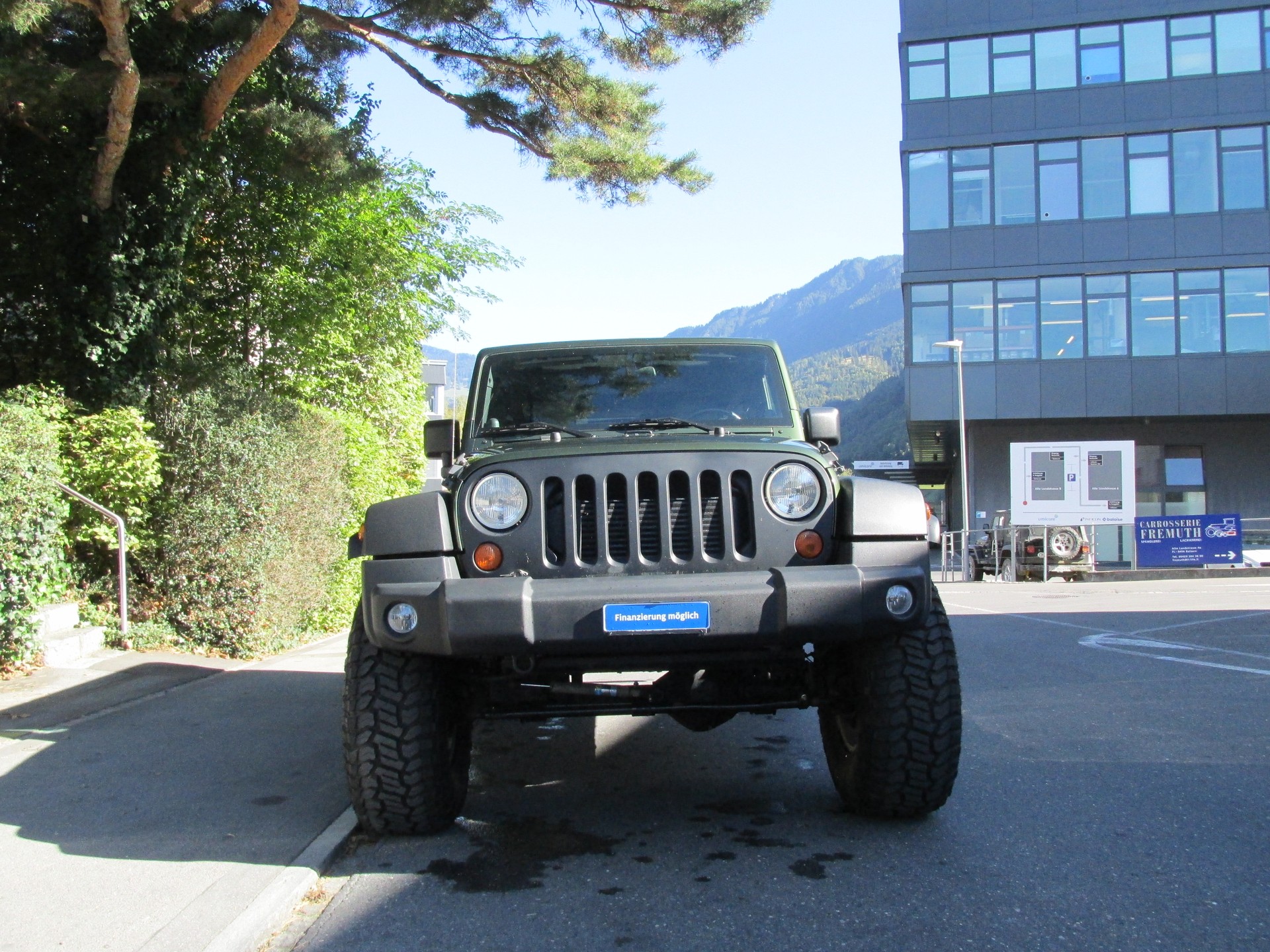 JEEP Wrangler 2.8CRD Unlimited Rubicon Automatic-image-8
