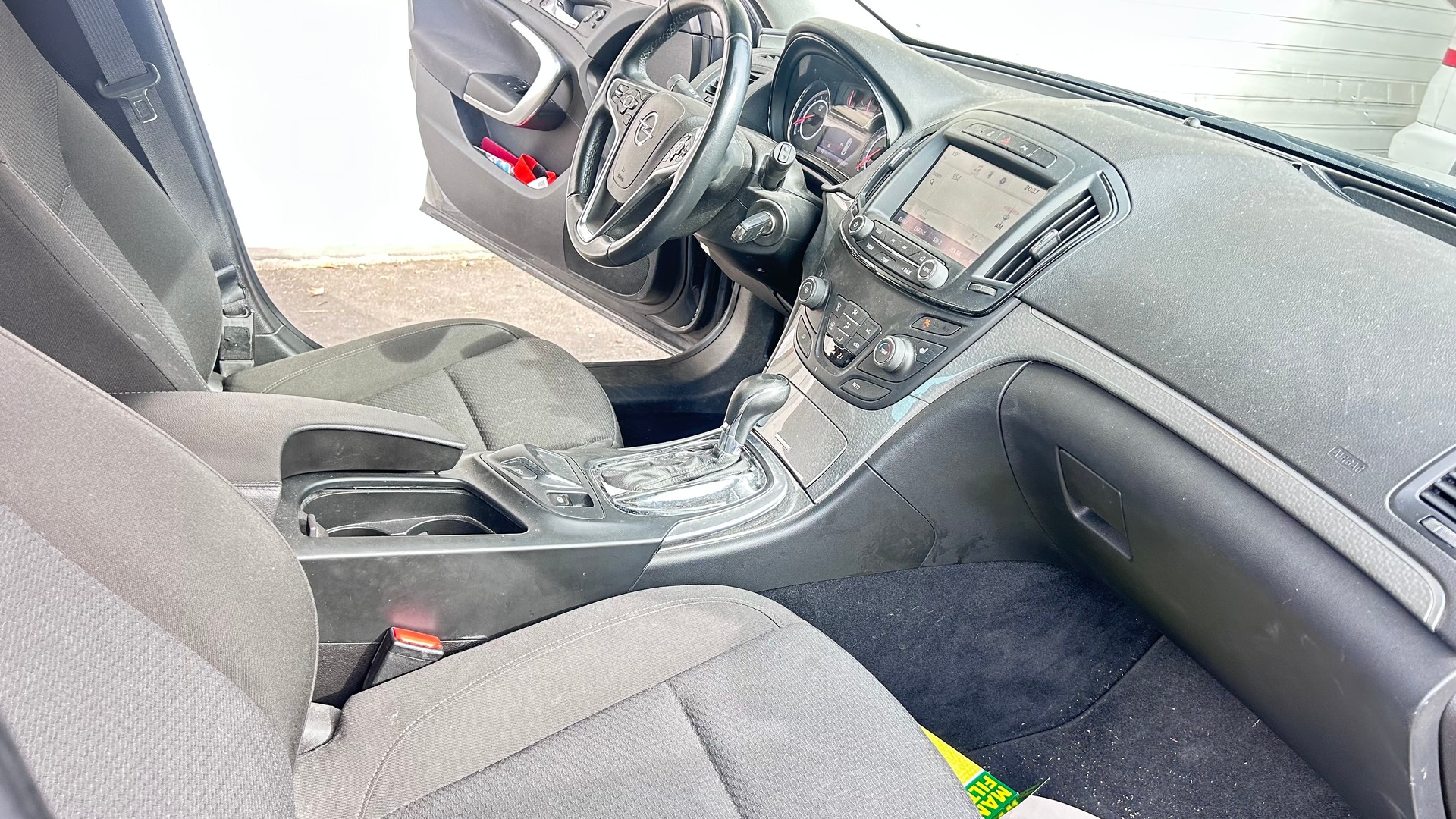 OPEL Insignia Sports Tourer 1.6 Turbo Cosmo Automatic-image-9