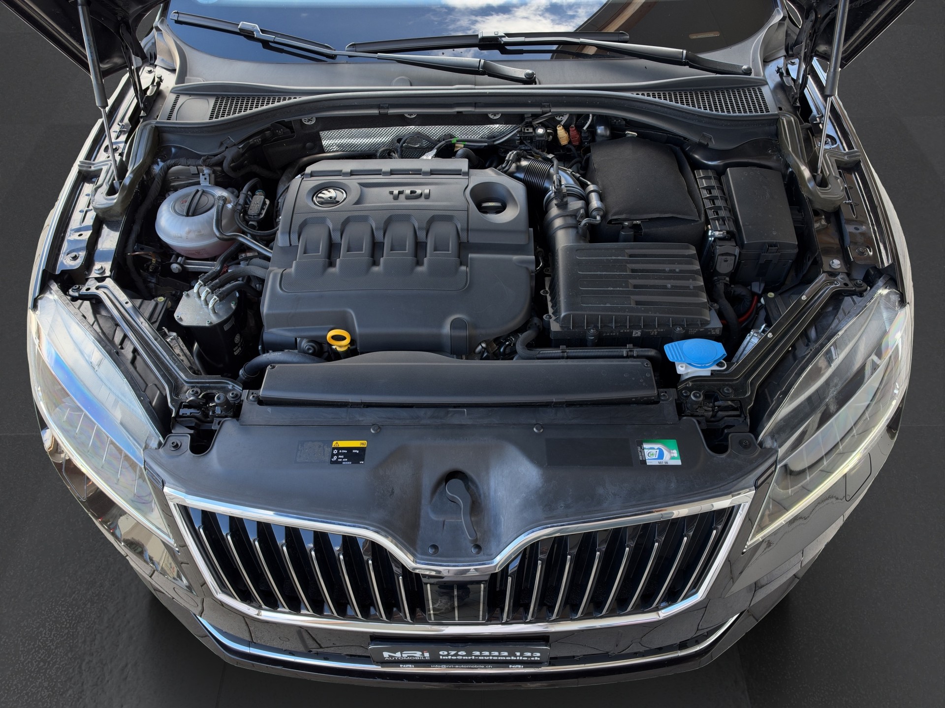 SKODA Superb Combi 2.0 TDI 190 L & K 4x4 DSG-image-20