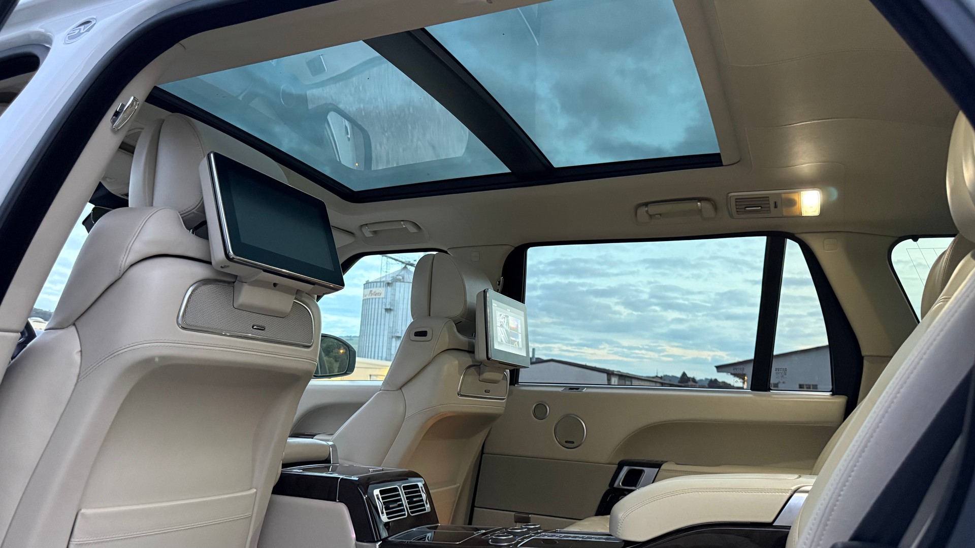 LAND ROVER Range Rover LWB 5.0 V8 SC SV Autobiography Autom.-image-12
