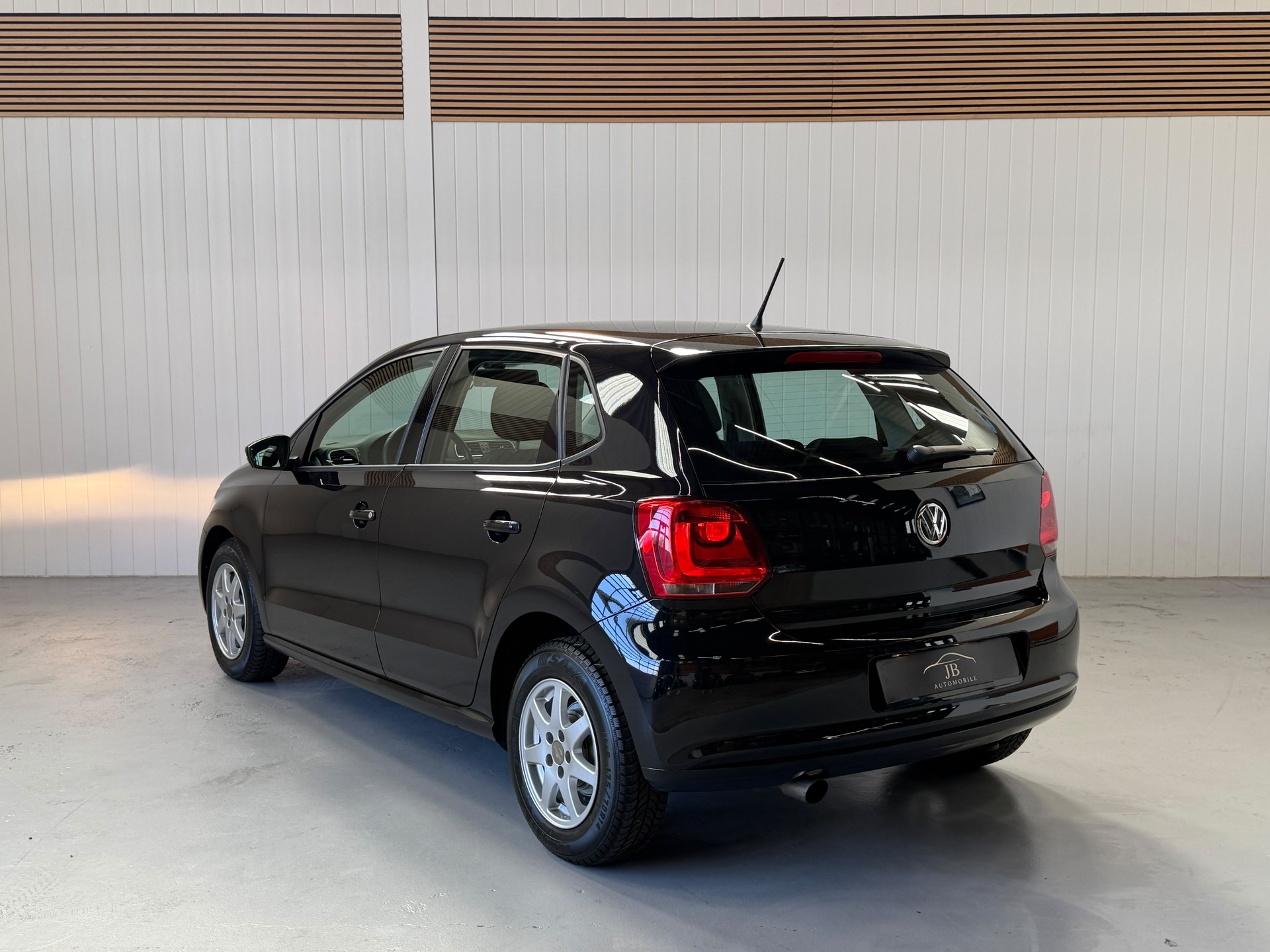 VW Polo 1.4 16V DSG - frisch ab MFK und Service - Carplay Navi-showroom-element-2