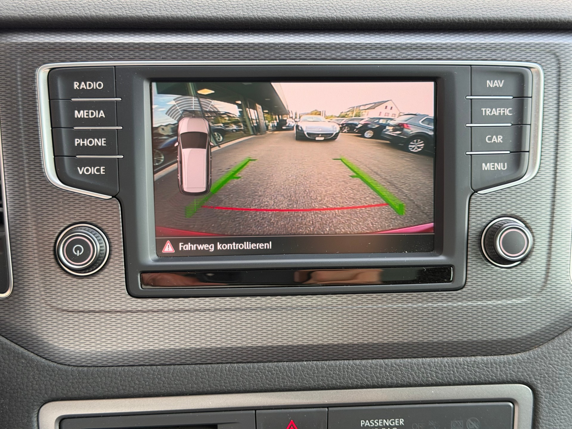 VW Golf Sportsvan 1.4 TSI 125 Comfortline DSG-image-19