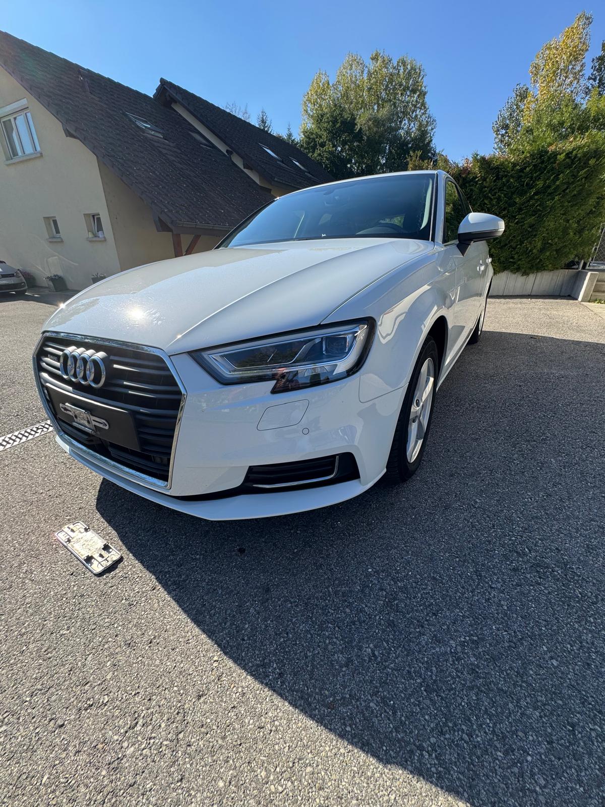 AUDI 2.0 T FSI Design S-Tronic-image-2