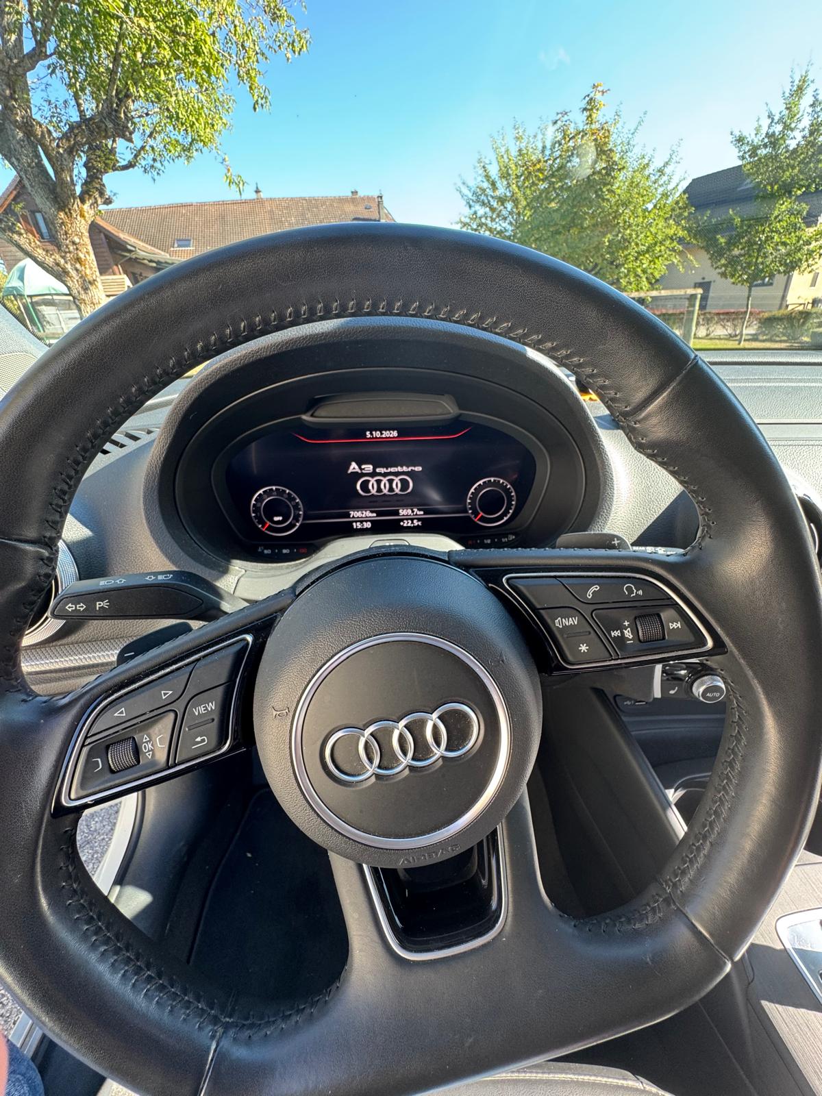 AUDI 2.0 T FSI Design S-Tronic-image-3
