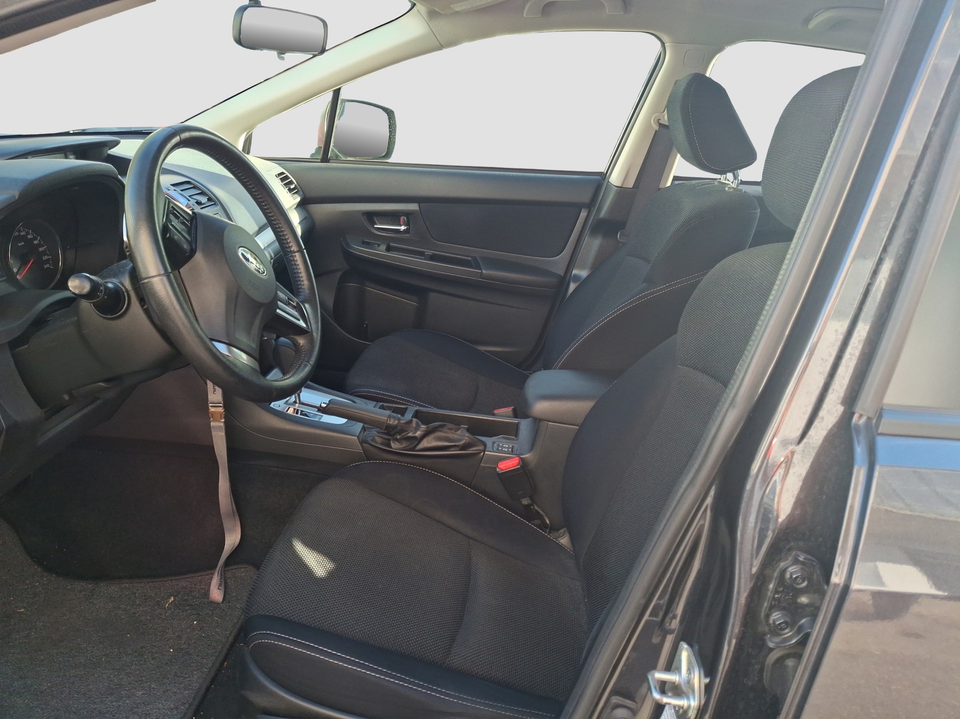 SUBARU XV 2.0 Swiss Two AWD CVT-image-7