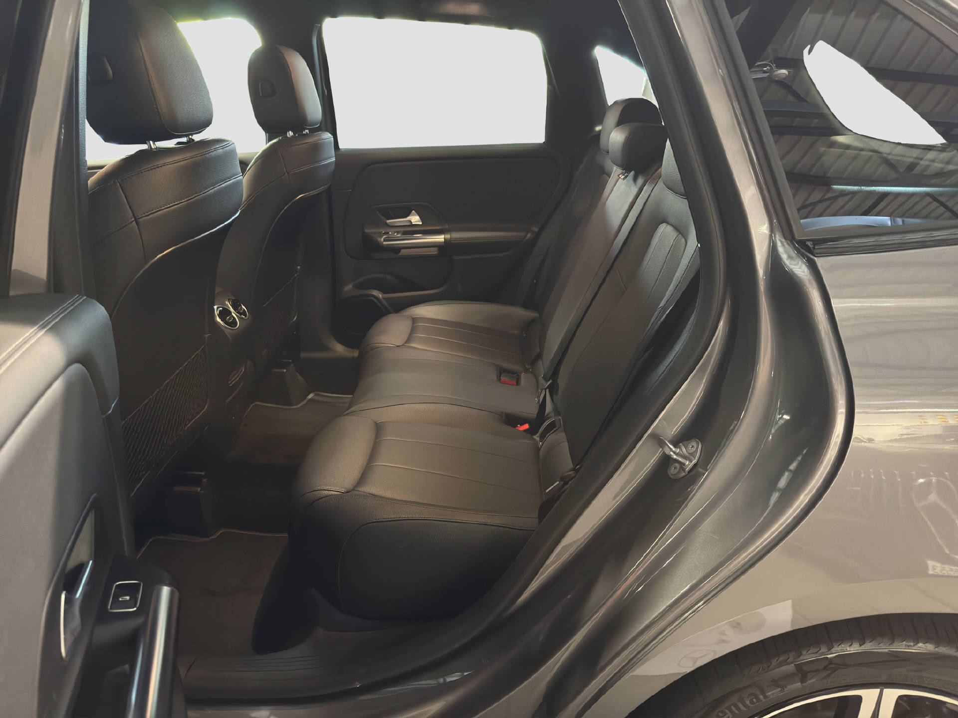 MERCEDES-BENZ B 250 e Progressive-image-13