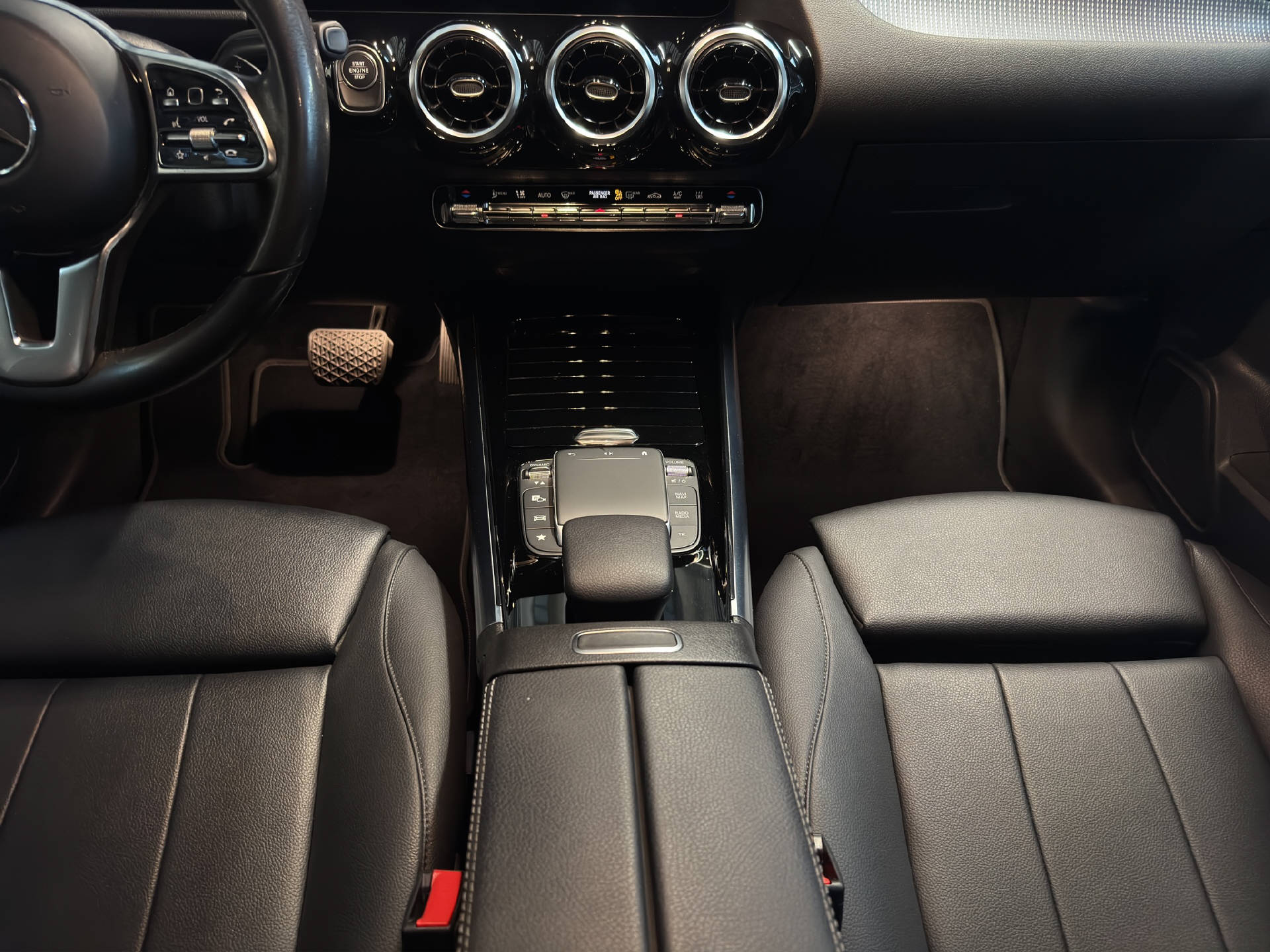 MERCEDES-BENZ B 250 e Progressive-image-10
