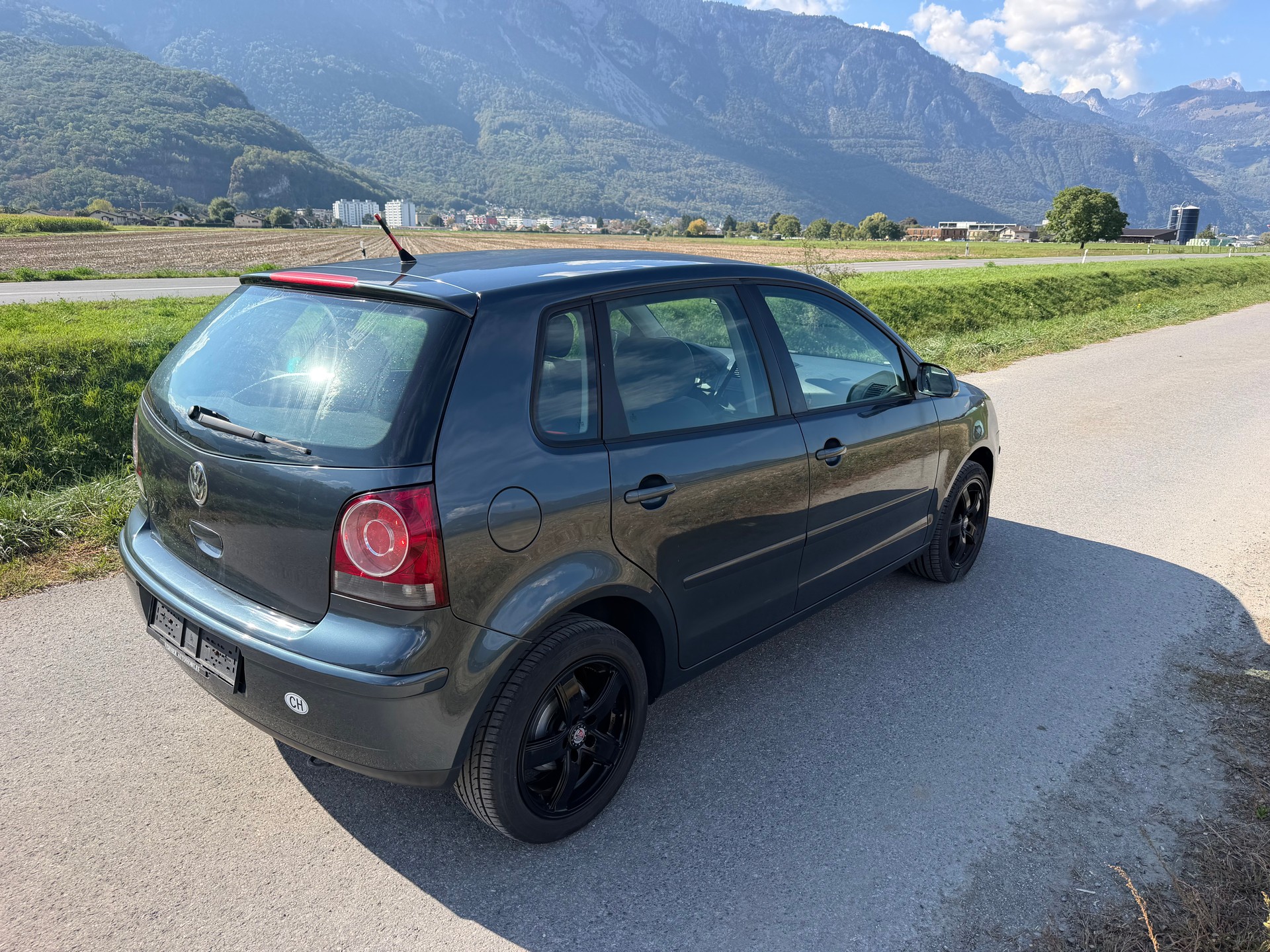 VW Polo 1.4 16V Sportline-image-3