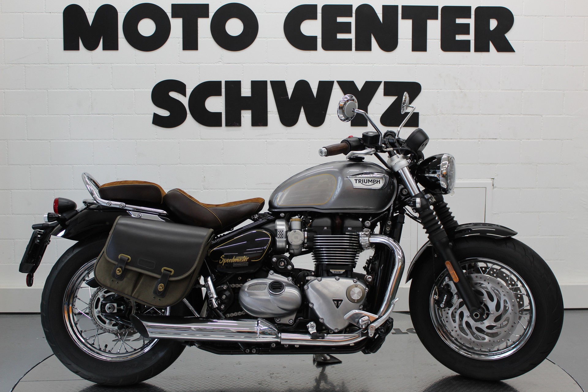 TRIUMPH Bonneville 1200 Speedmaster