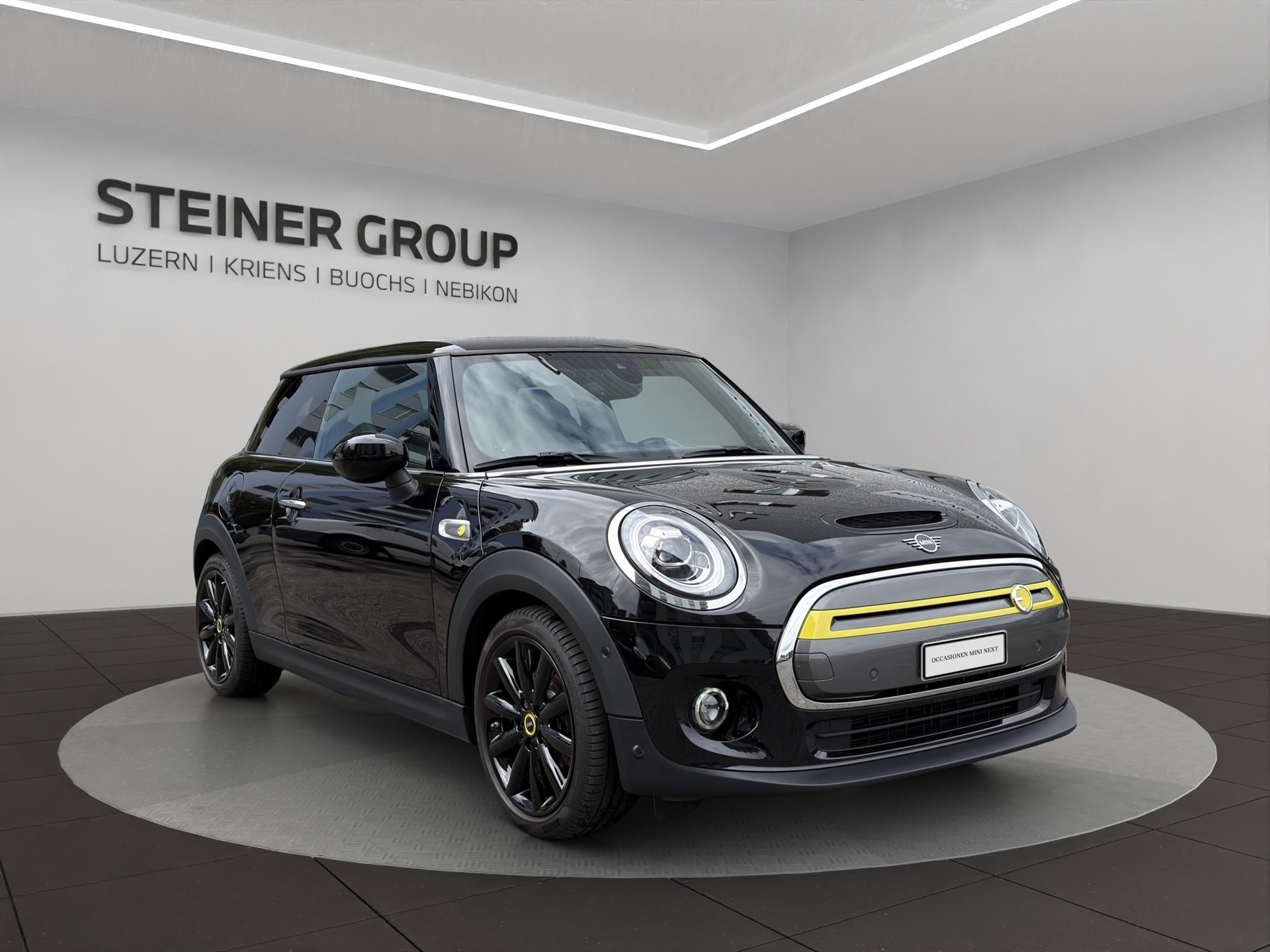 MINI Cooper SE-image-3
