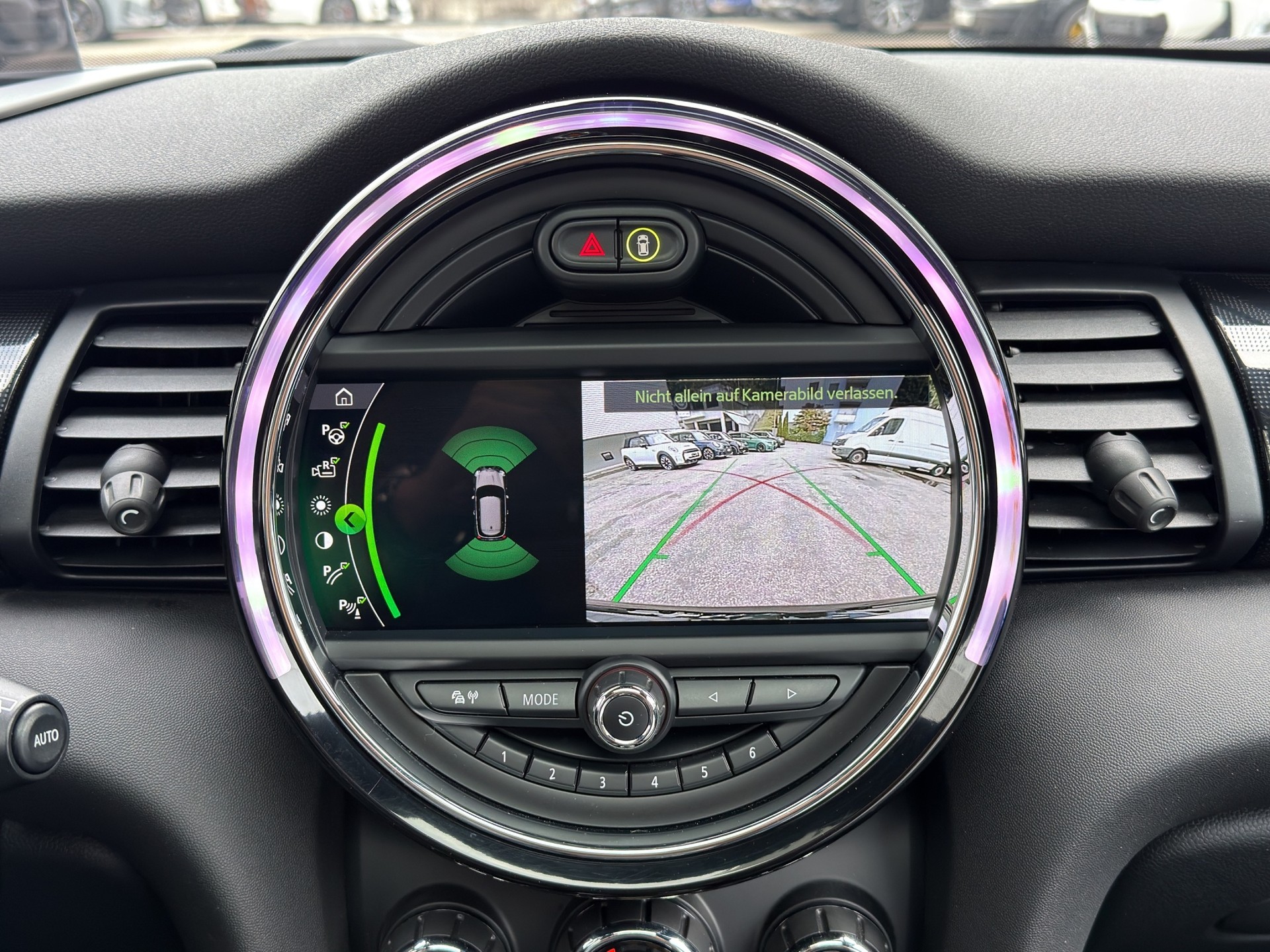MINI Cooper SE-image-22