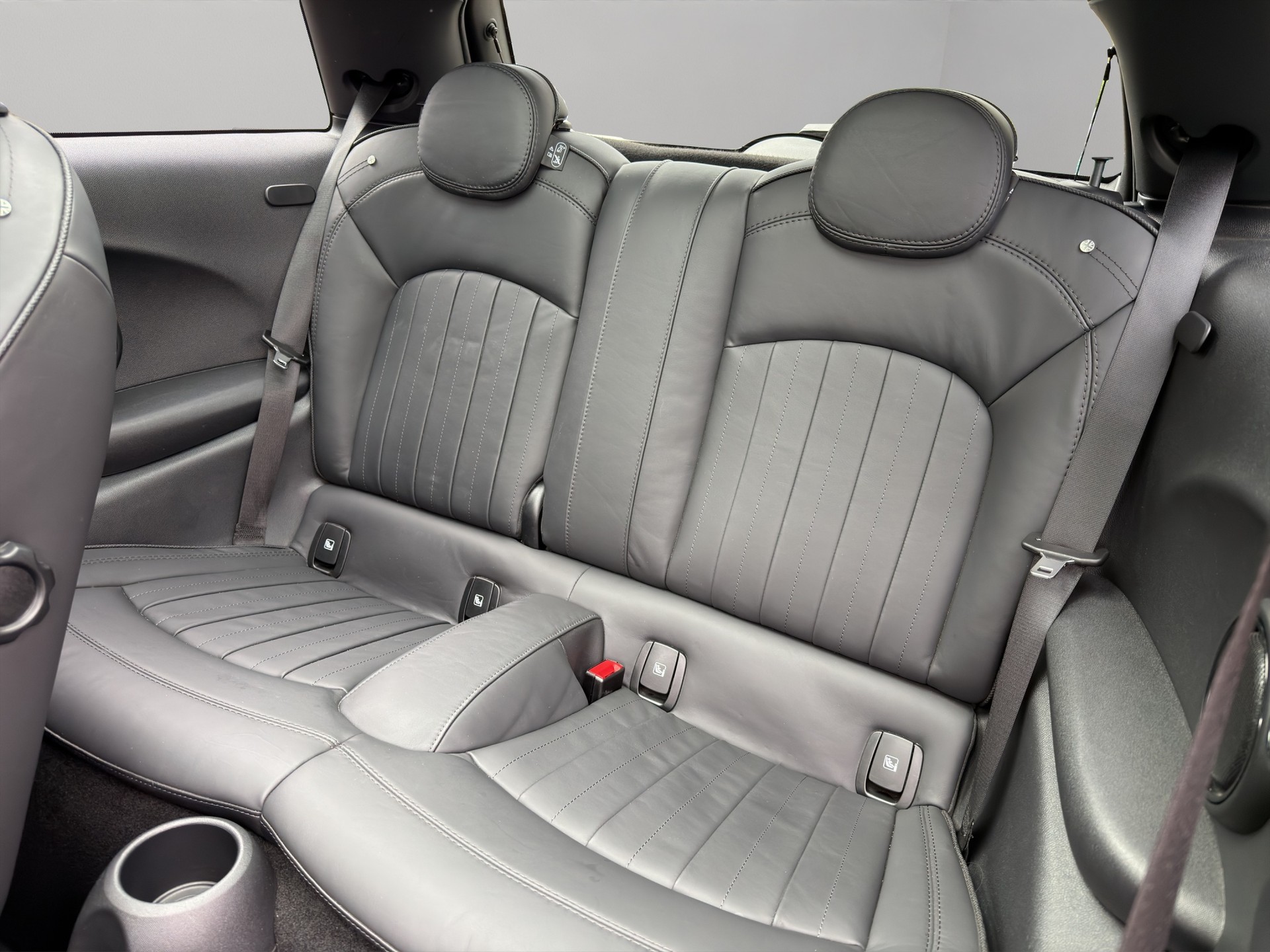 MINI Cooper SE-image-18