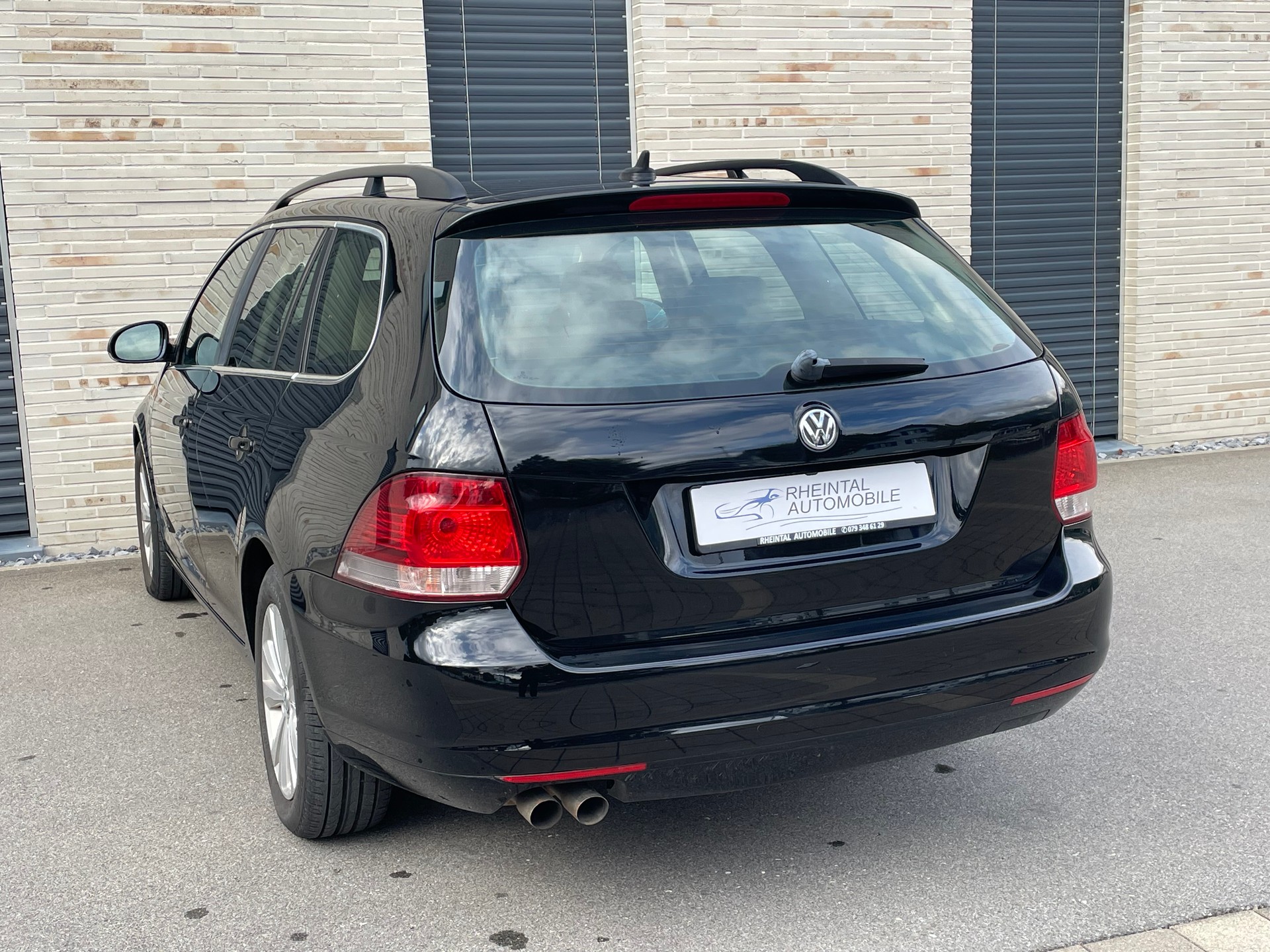 VW VW Jetta 2.0Tdi kombi-image-9
