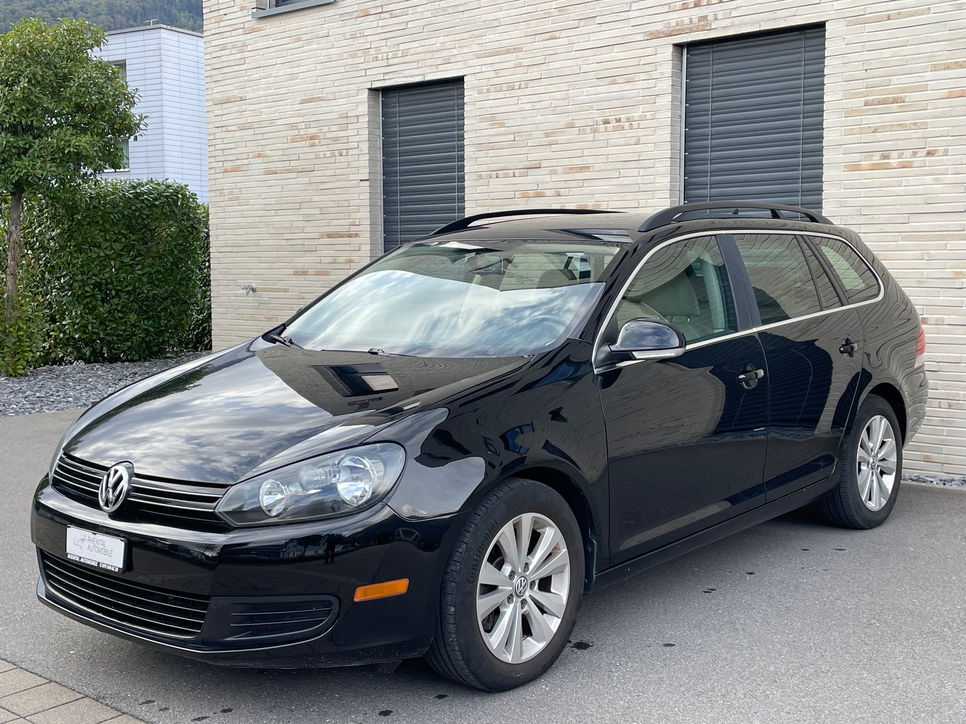VW VW Jetta 2.0Tdi kombi-image-2