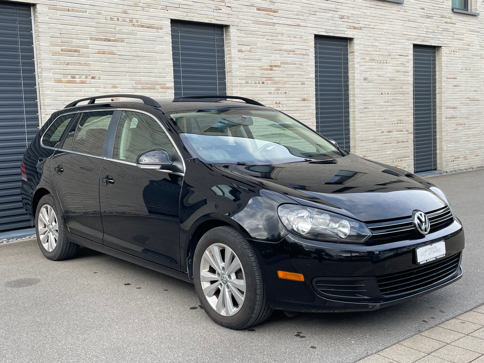 VW VW Jetta 2.0Tdi kombi-image-5