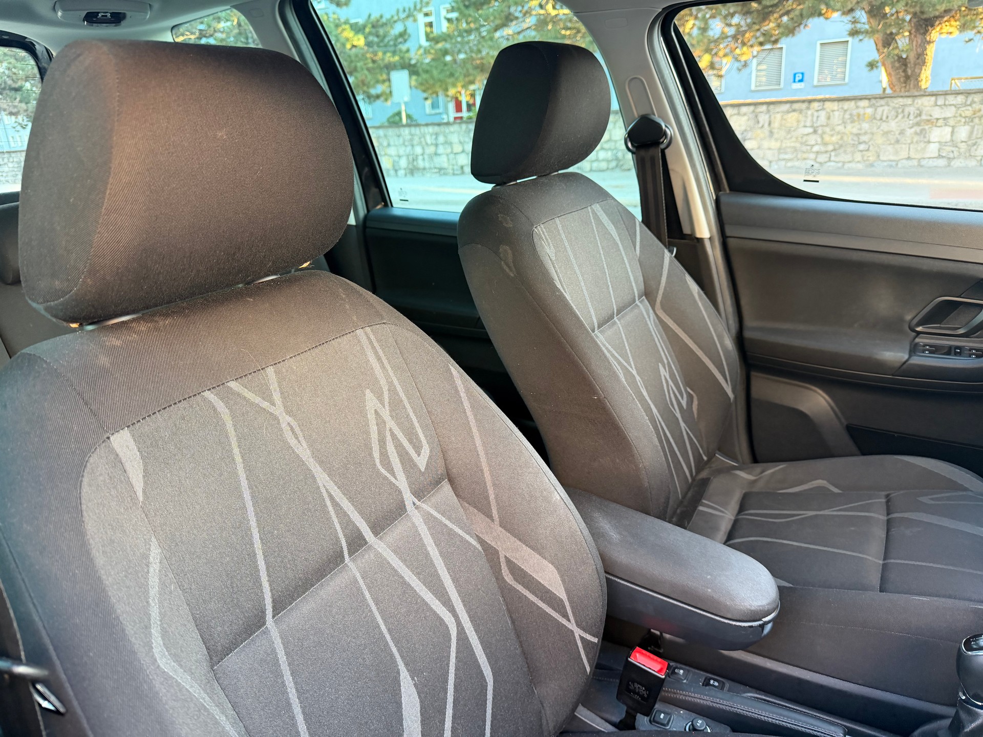 SKODA Roomster 1.2 TSI Ambition Fresh 2-image-12