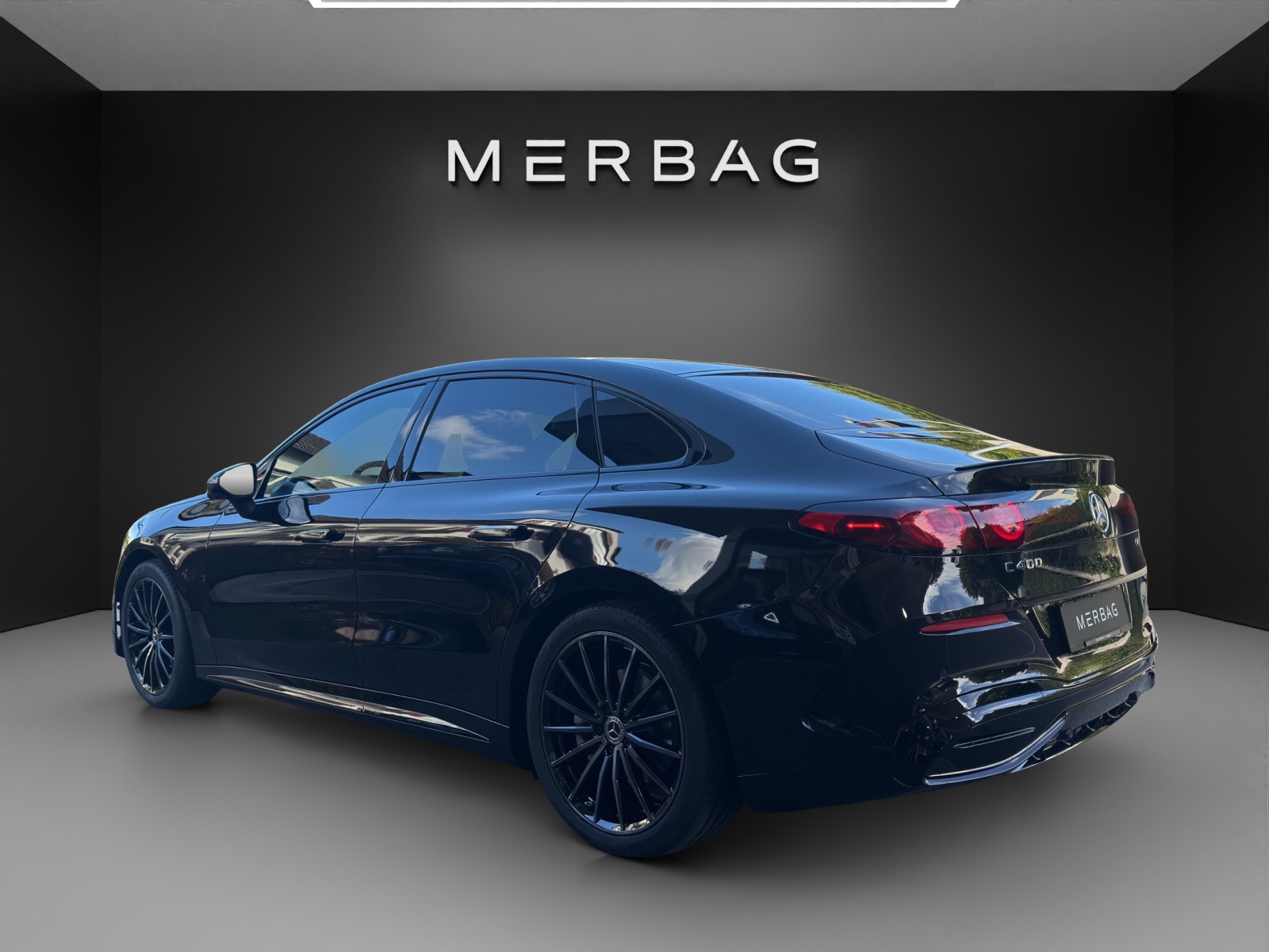 MERCEDES-BENZ C 400-image-4