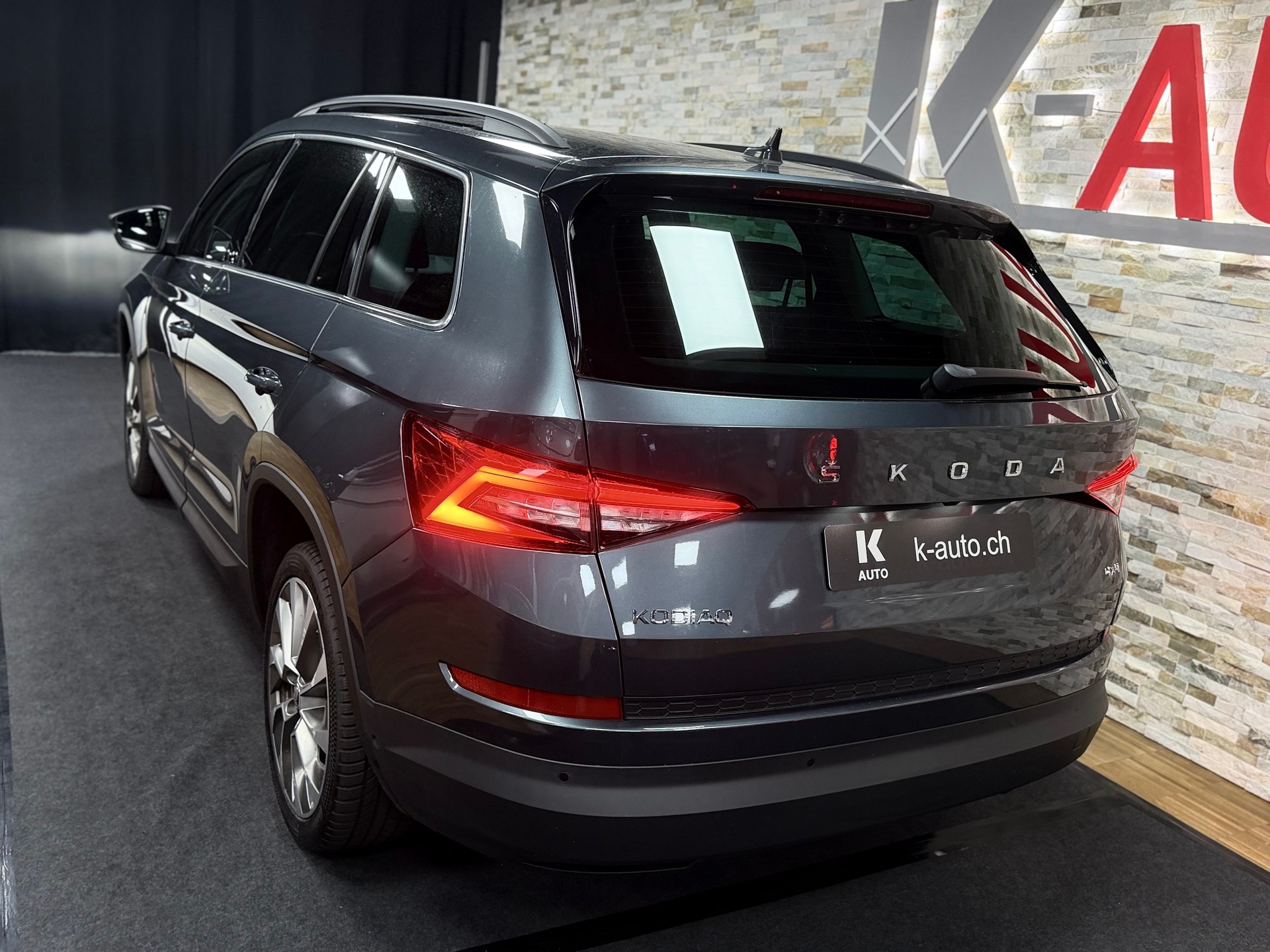SKODA Kodiaq 2.0 TDI SCR Style 4x4 DSG-image-1