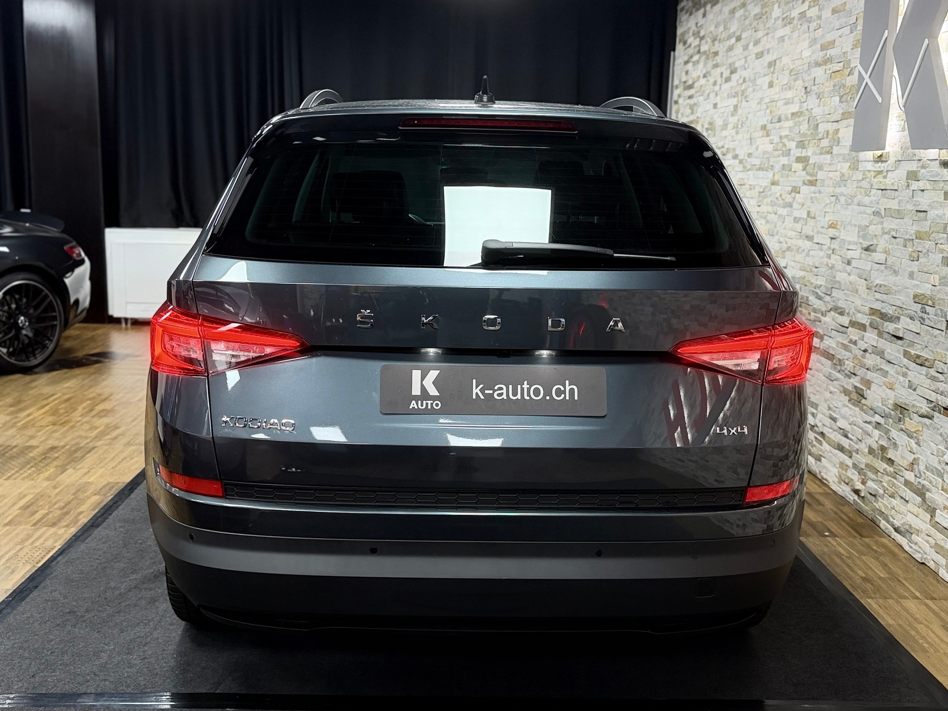 SKODA Kodiaq 2.0 TDI SCR Style 4x4 DSG-image-2