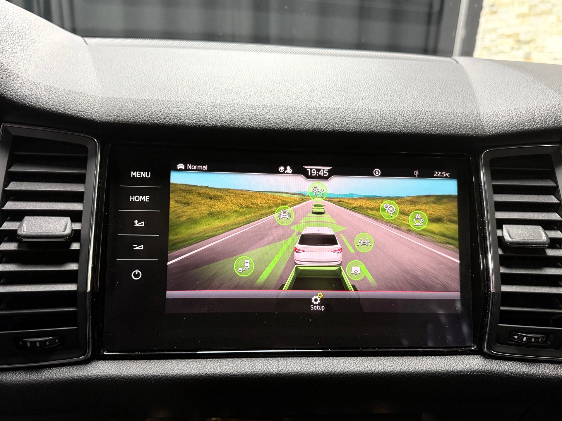 SKODA Kodiaq 2.0 TDI SCR Style 4x4 DSG-image-19