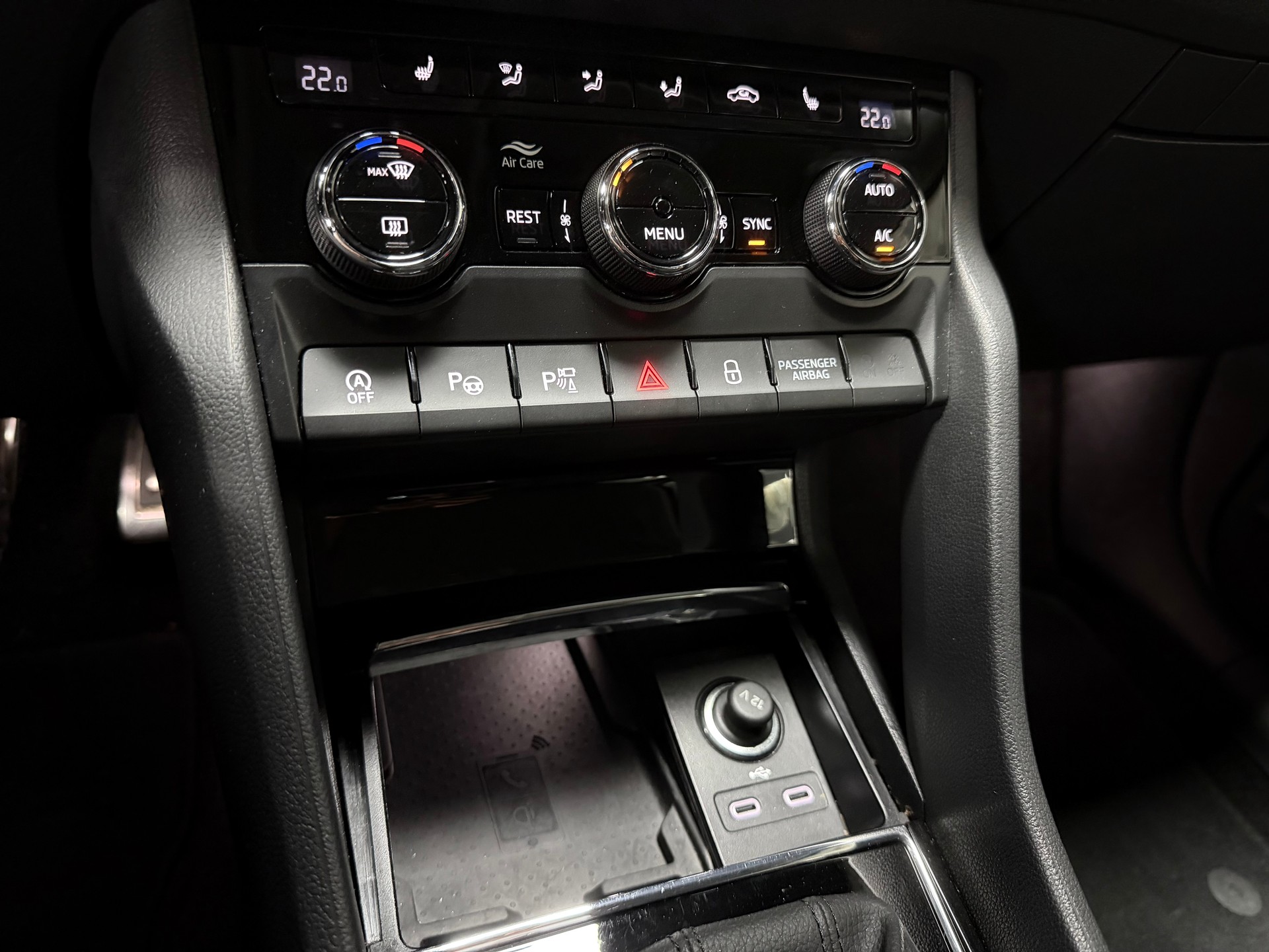 SKODA Kodiaq 2.0 TDI SCR Style 4x4 DSG-image-15