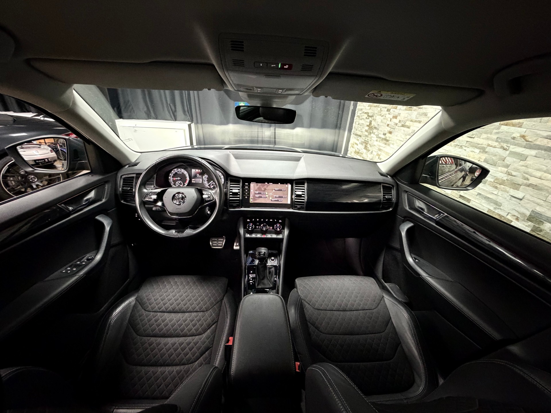 SKODA Kodiaq 2.0 TDI SCR Style 4x4 DSG-image-24