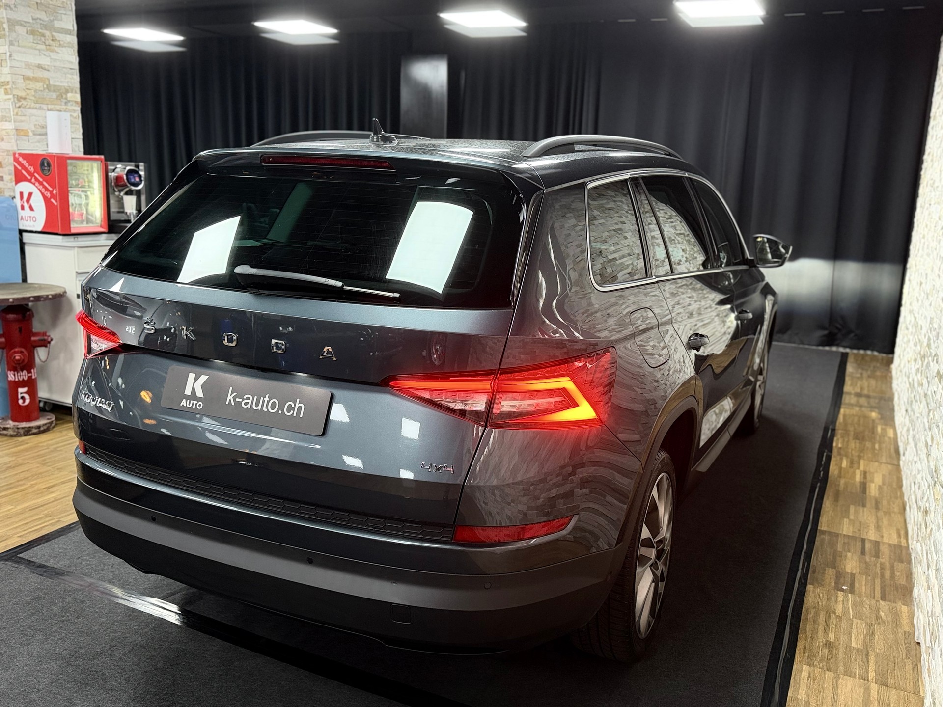 SKODA Kodiaq 2.0 TDI SCR Style 4x4 DSG-image-3